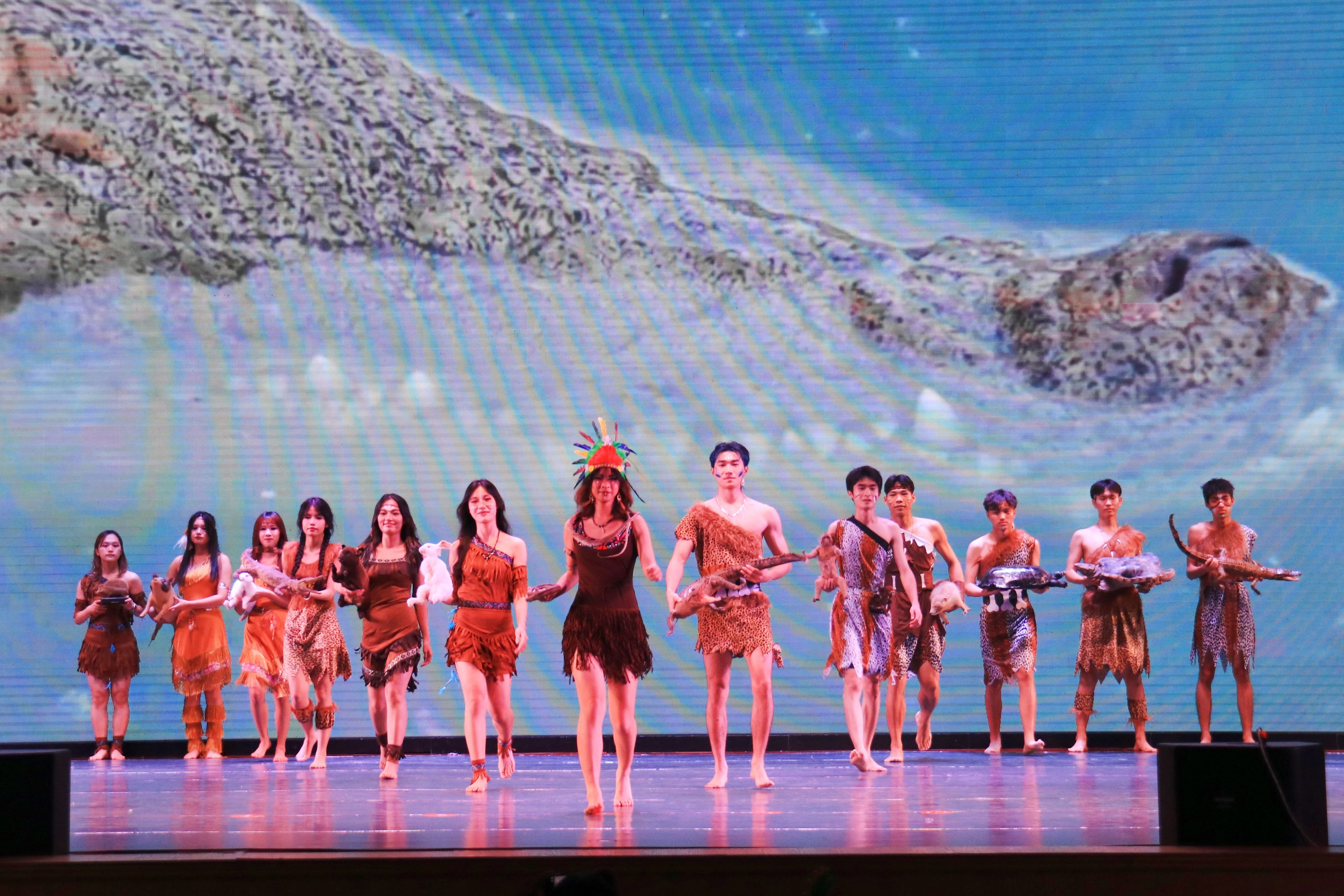 英国上市公司365