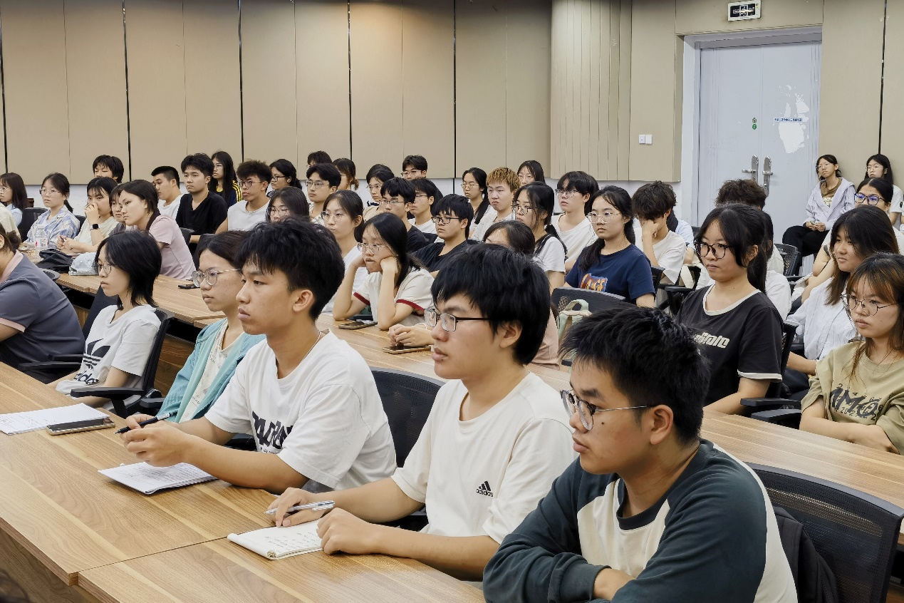 英国上市公司365