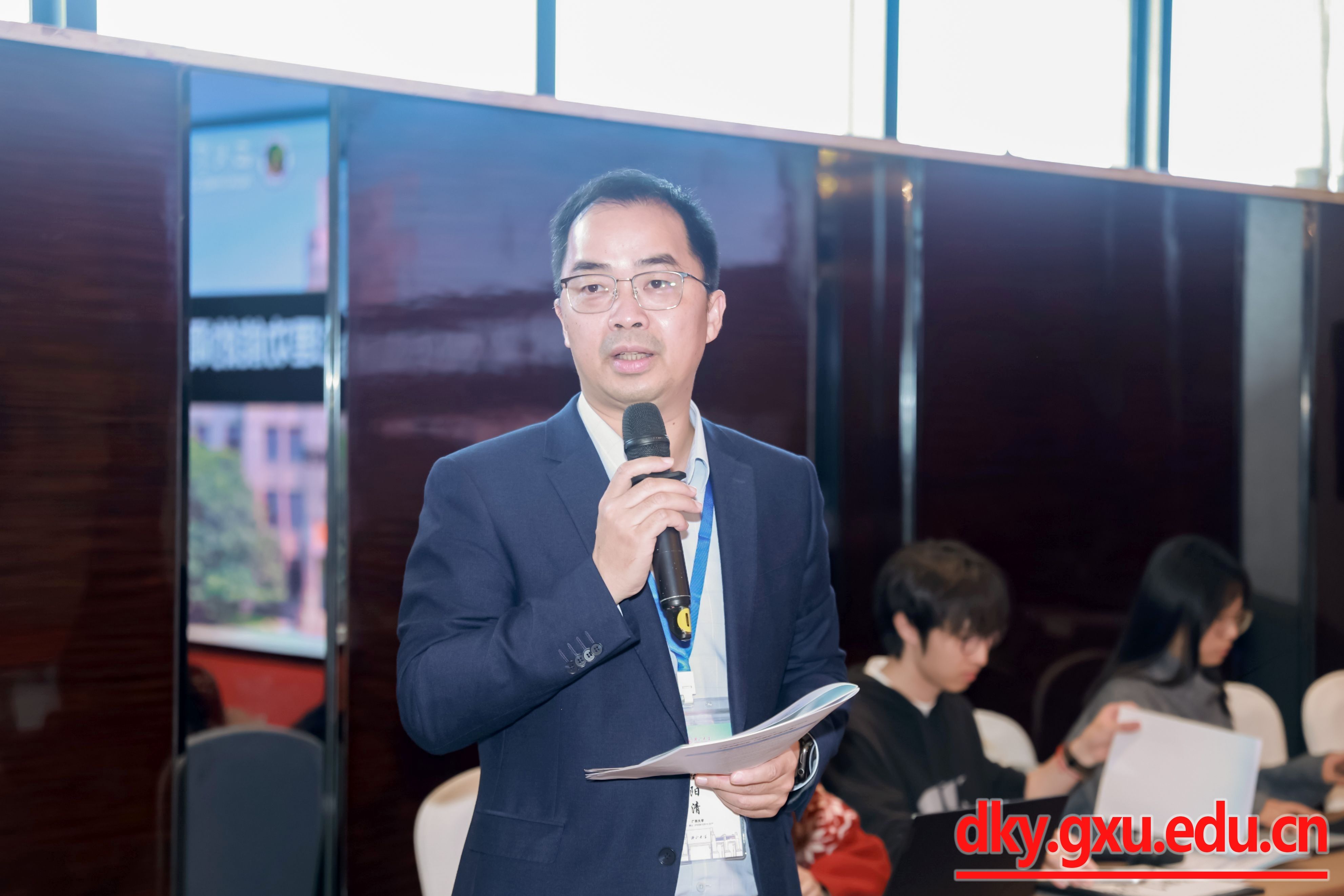 英国上市公司365