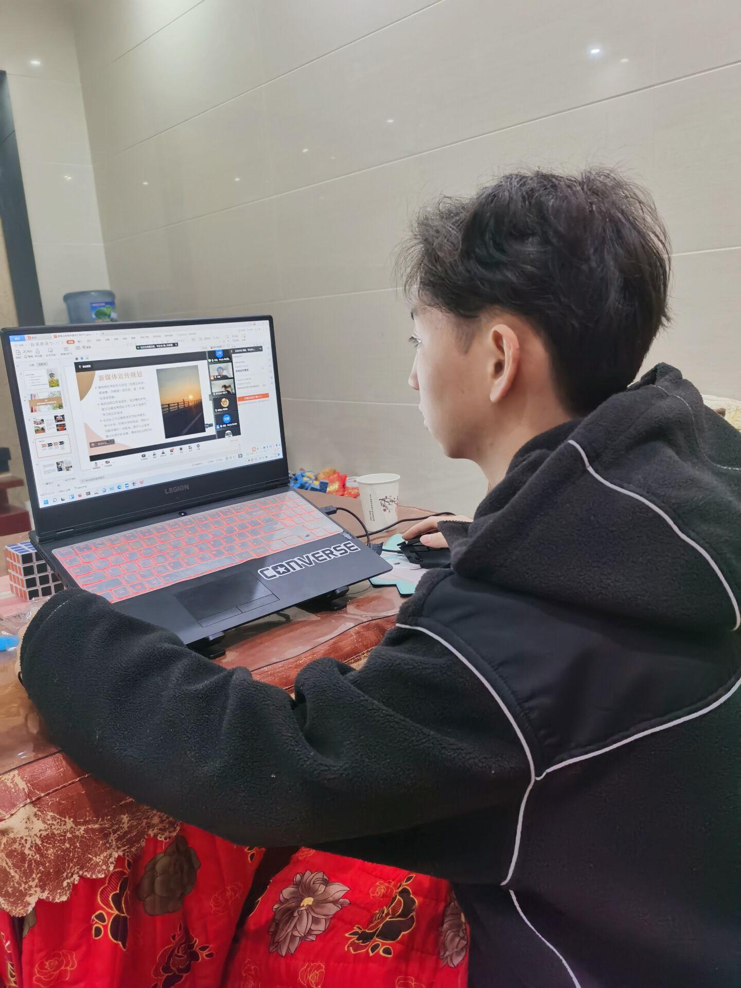 英国上市公司365