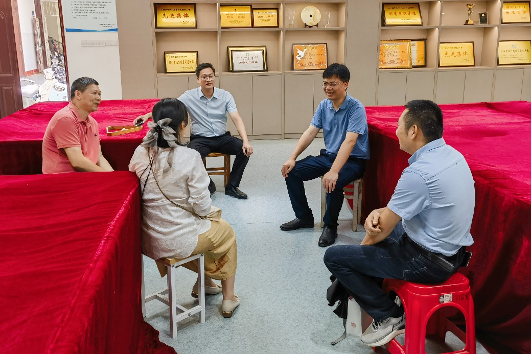 英国上市公司365