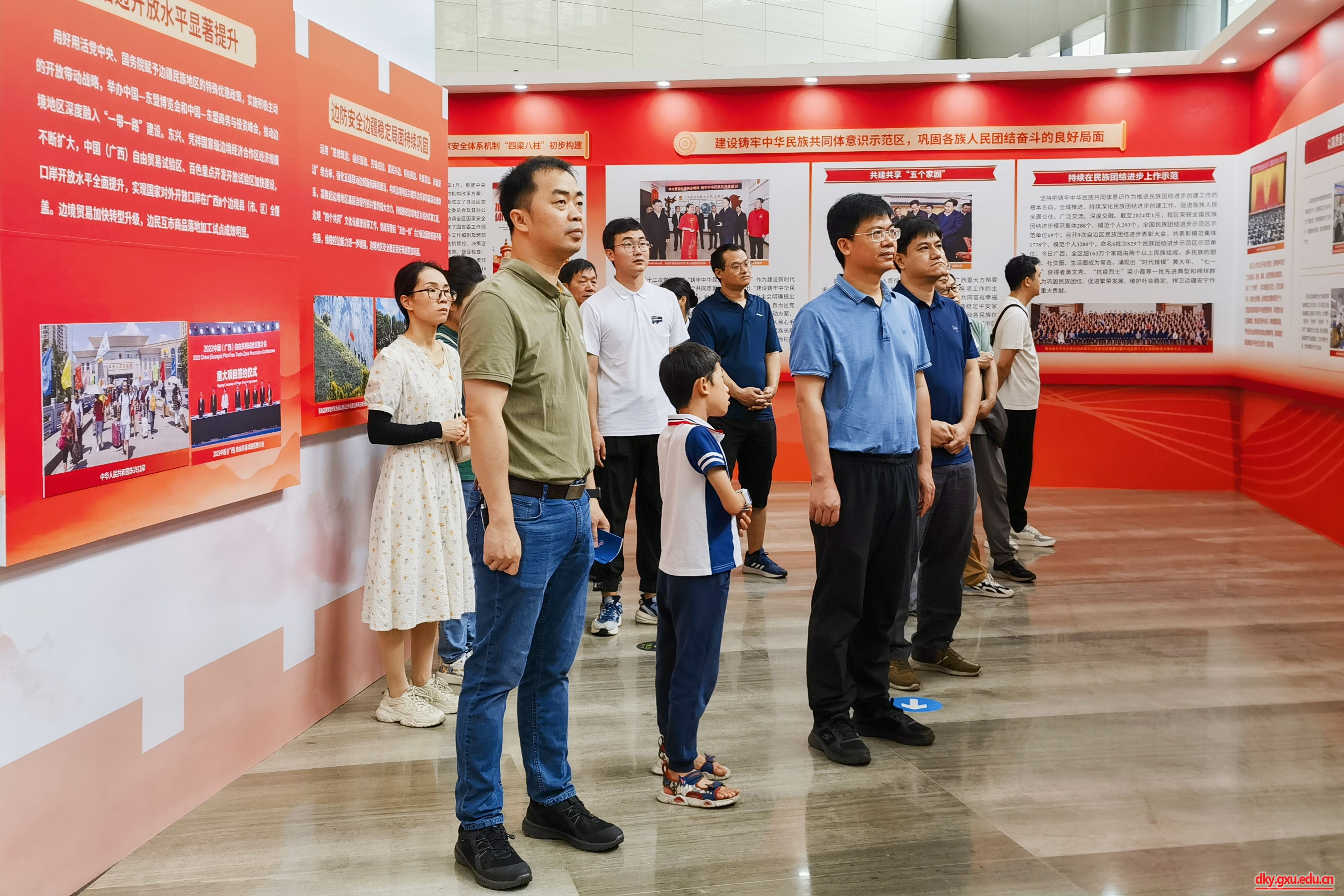 英国上市公司365