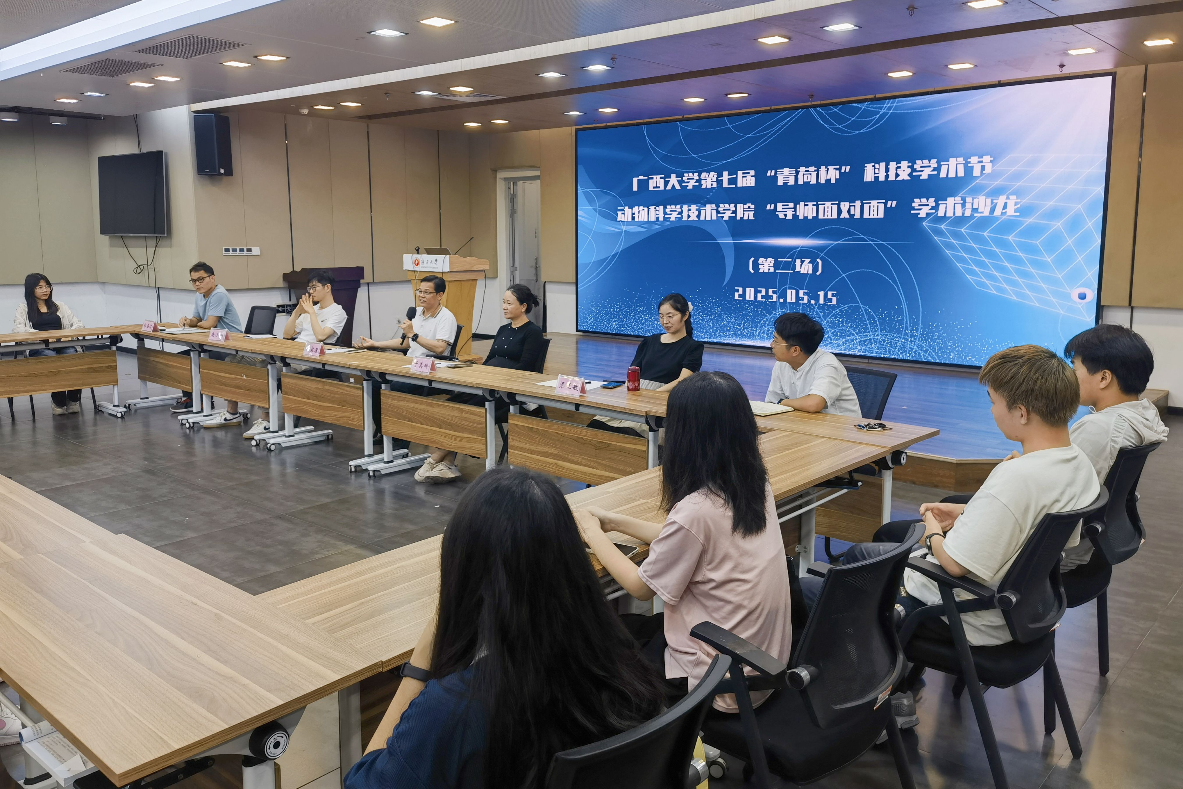 英国上市公司365