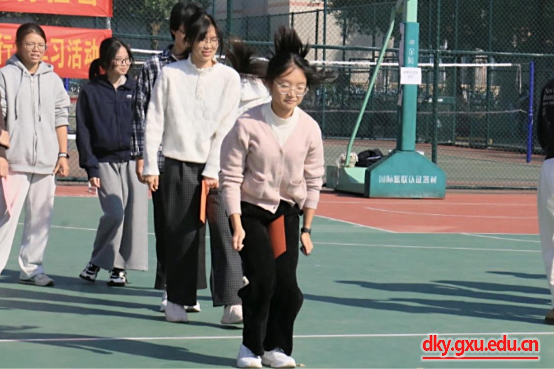 英国上市公司365