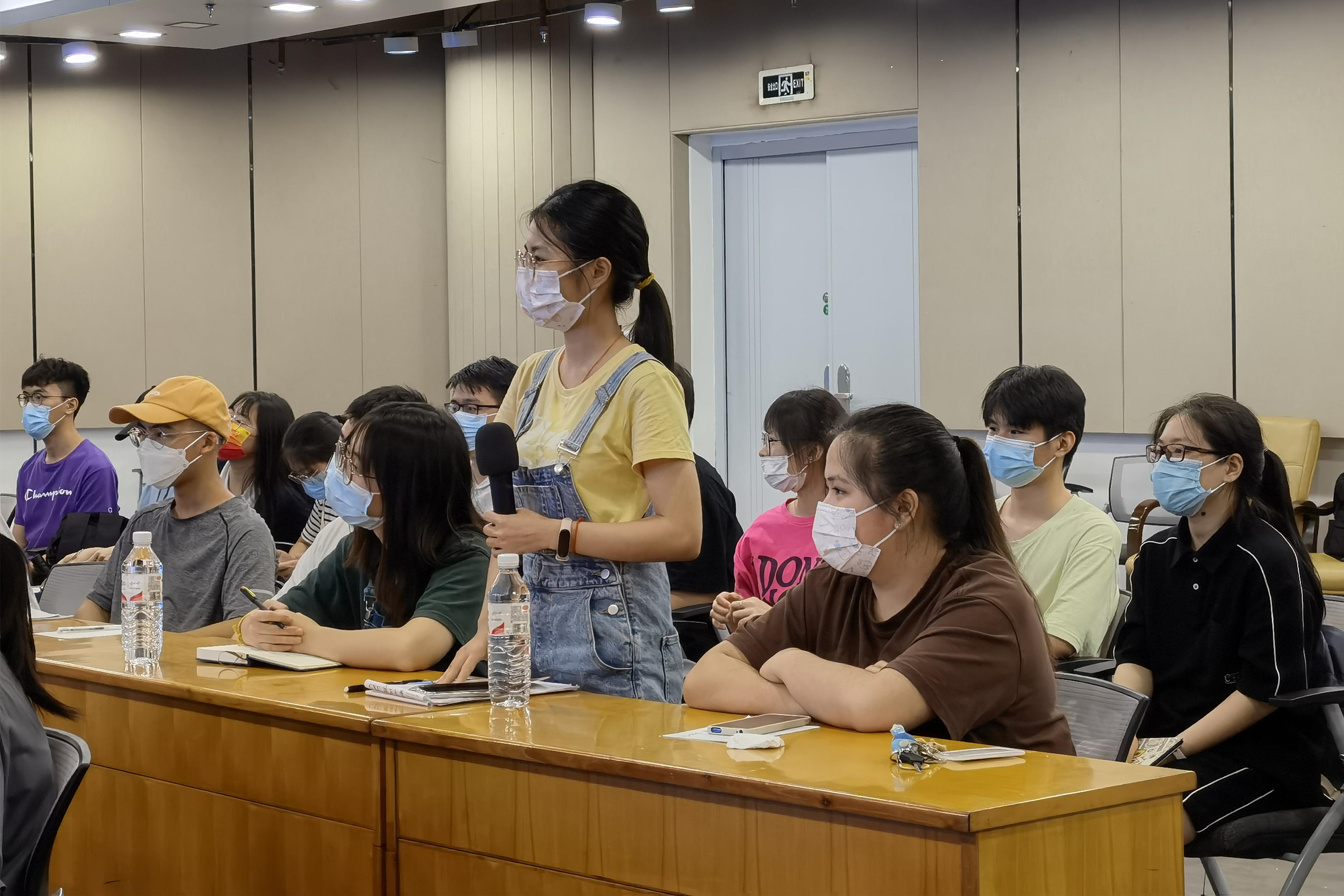 英国上市公司365