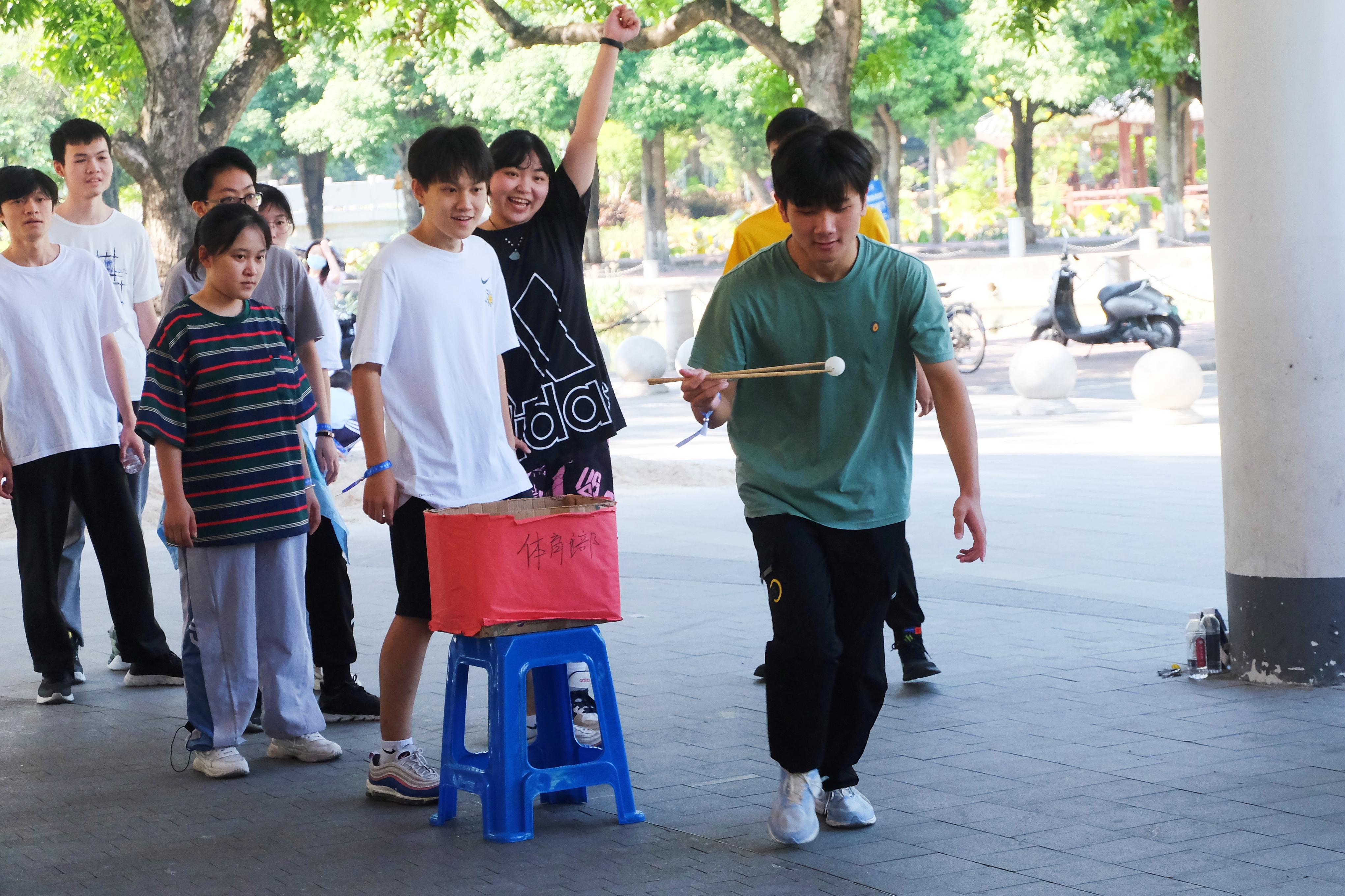 英国上市公司365