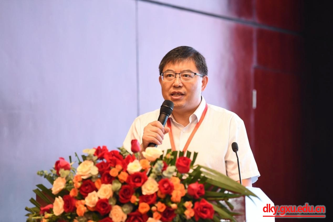 英国上市公司365