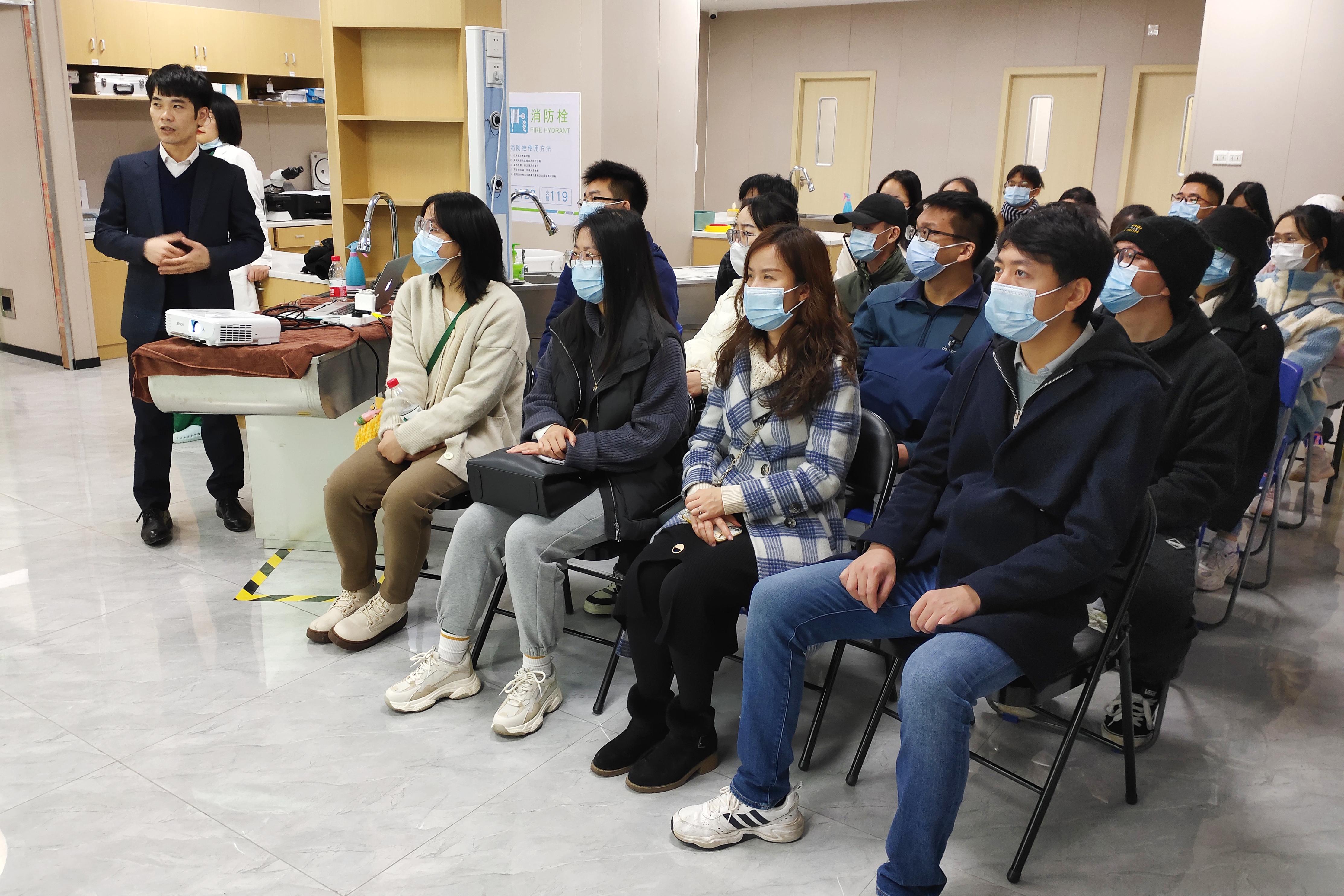 英国上市公司365