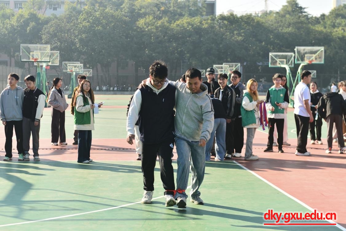 英国上市公司365