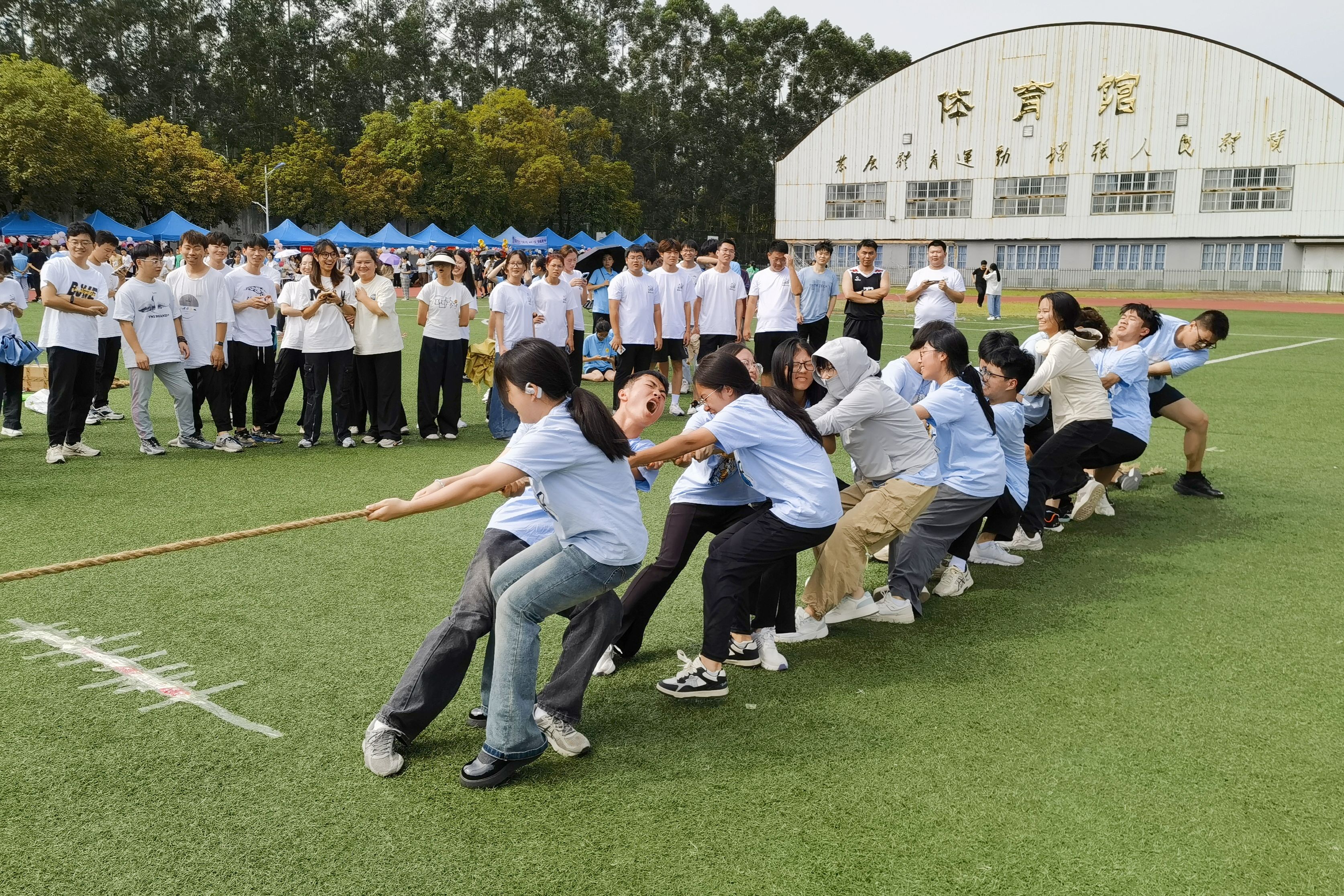 英国上市公司365