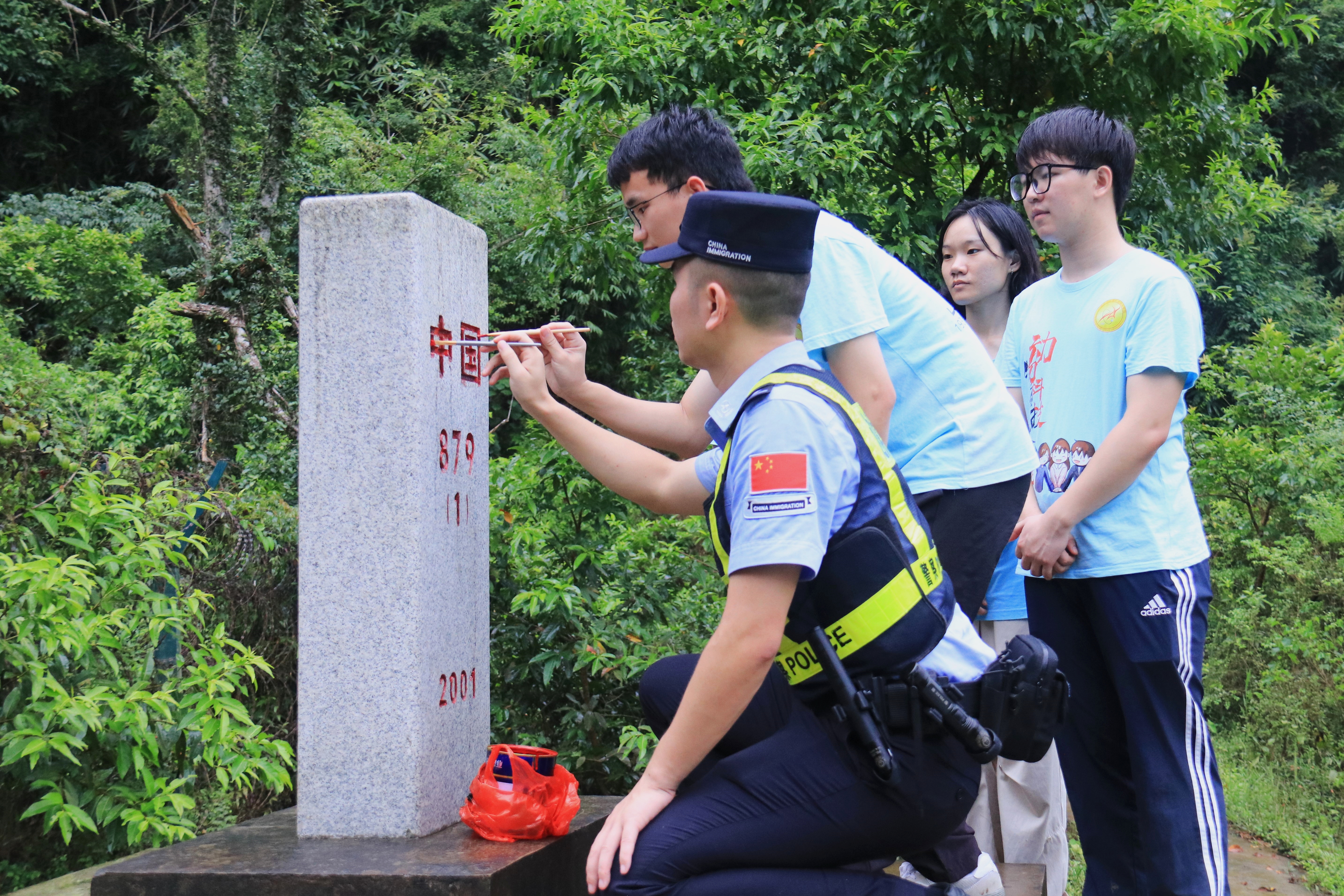 英国上市公司365