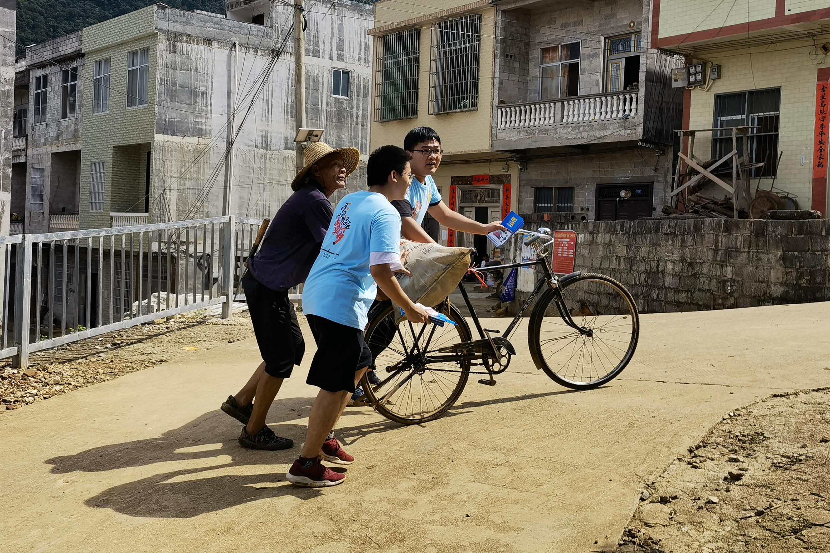 英国上市公司365