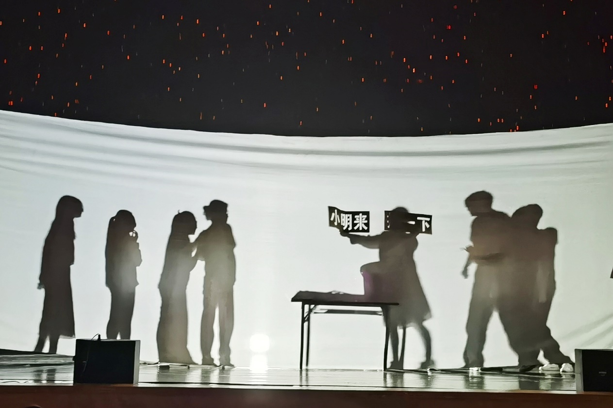 英国上市公司365