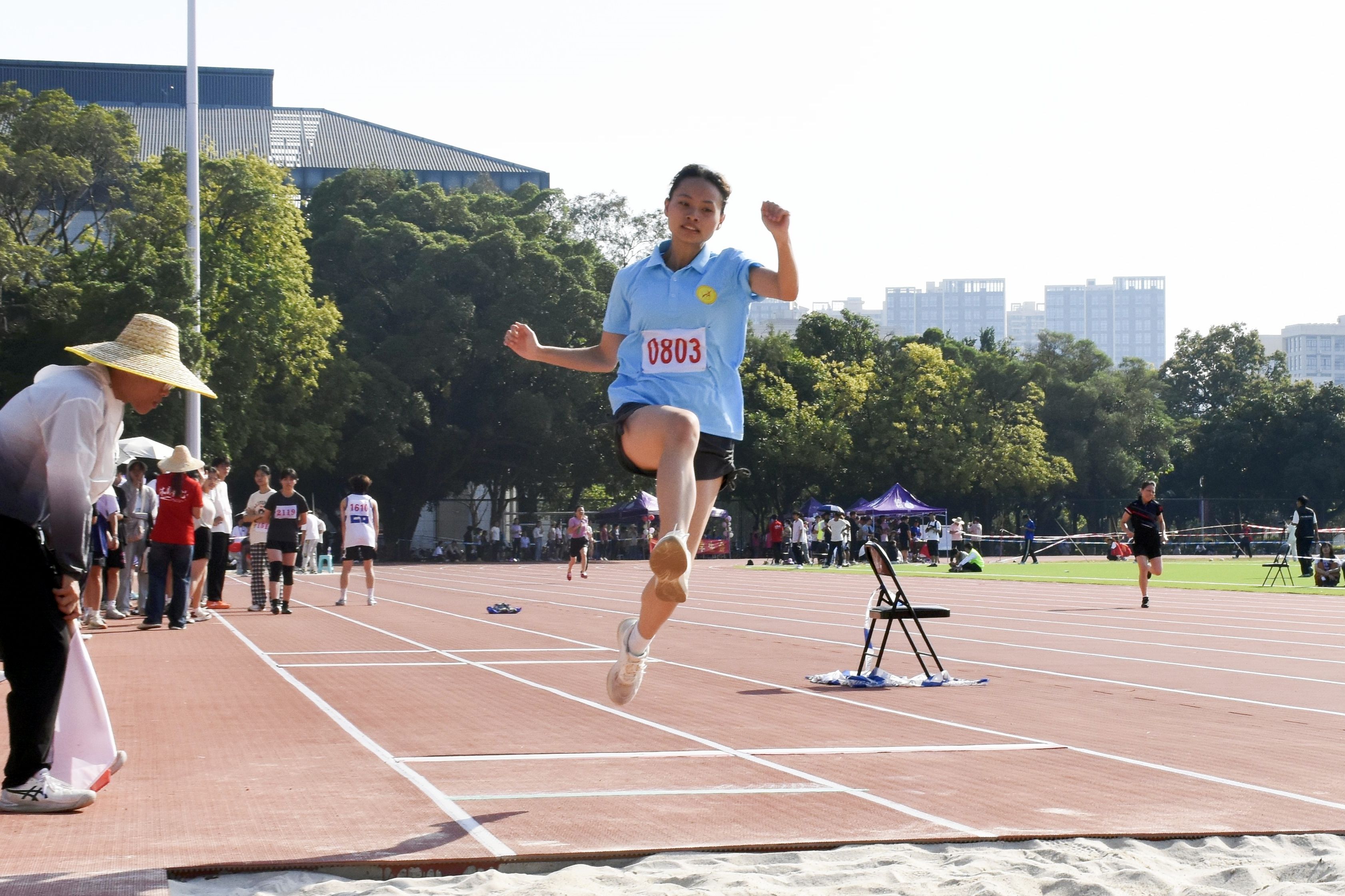 英国上市公司365