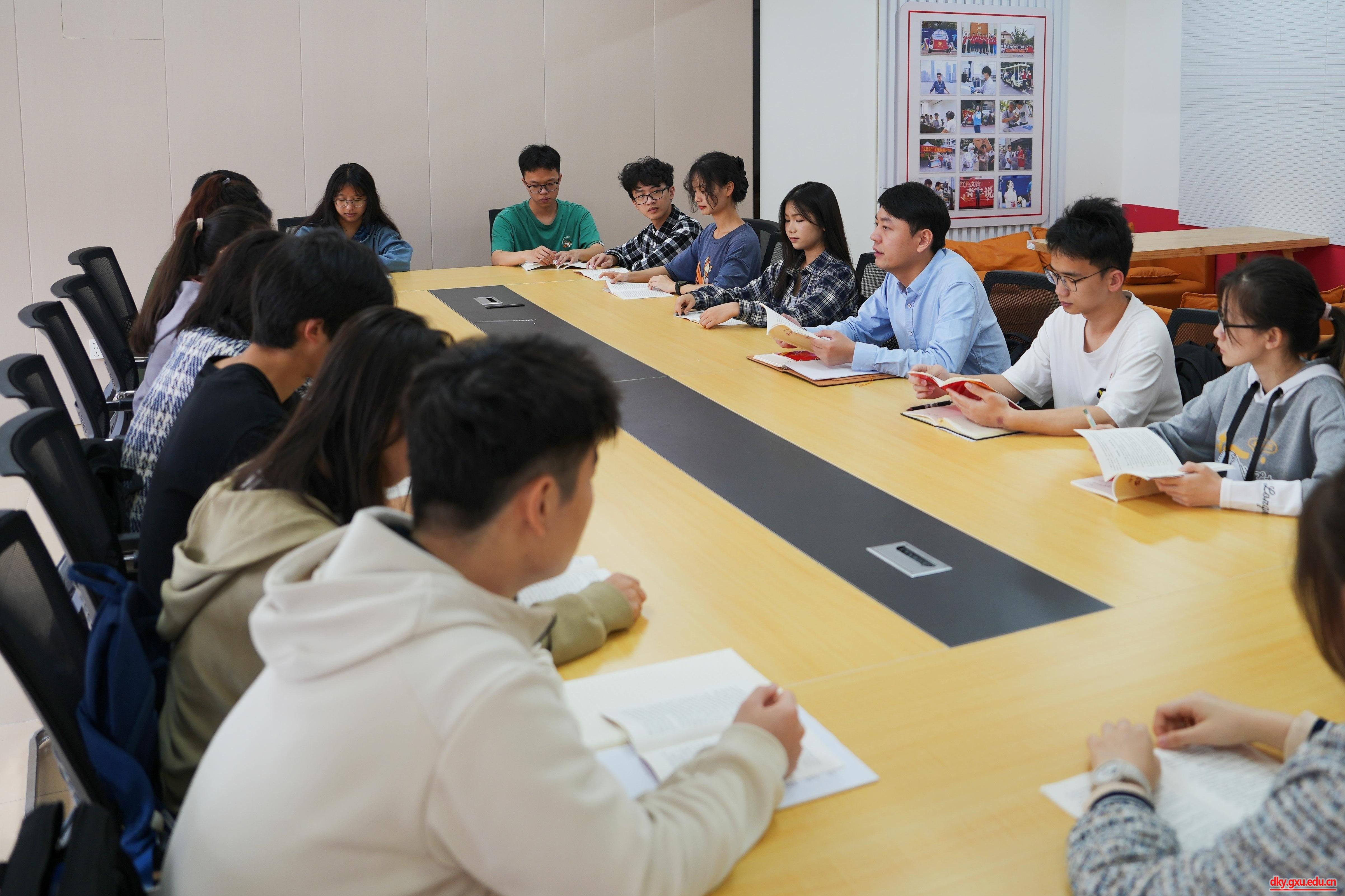 英国上市公司365