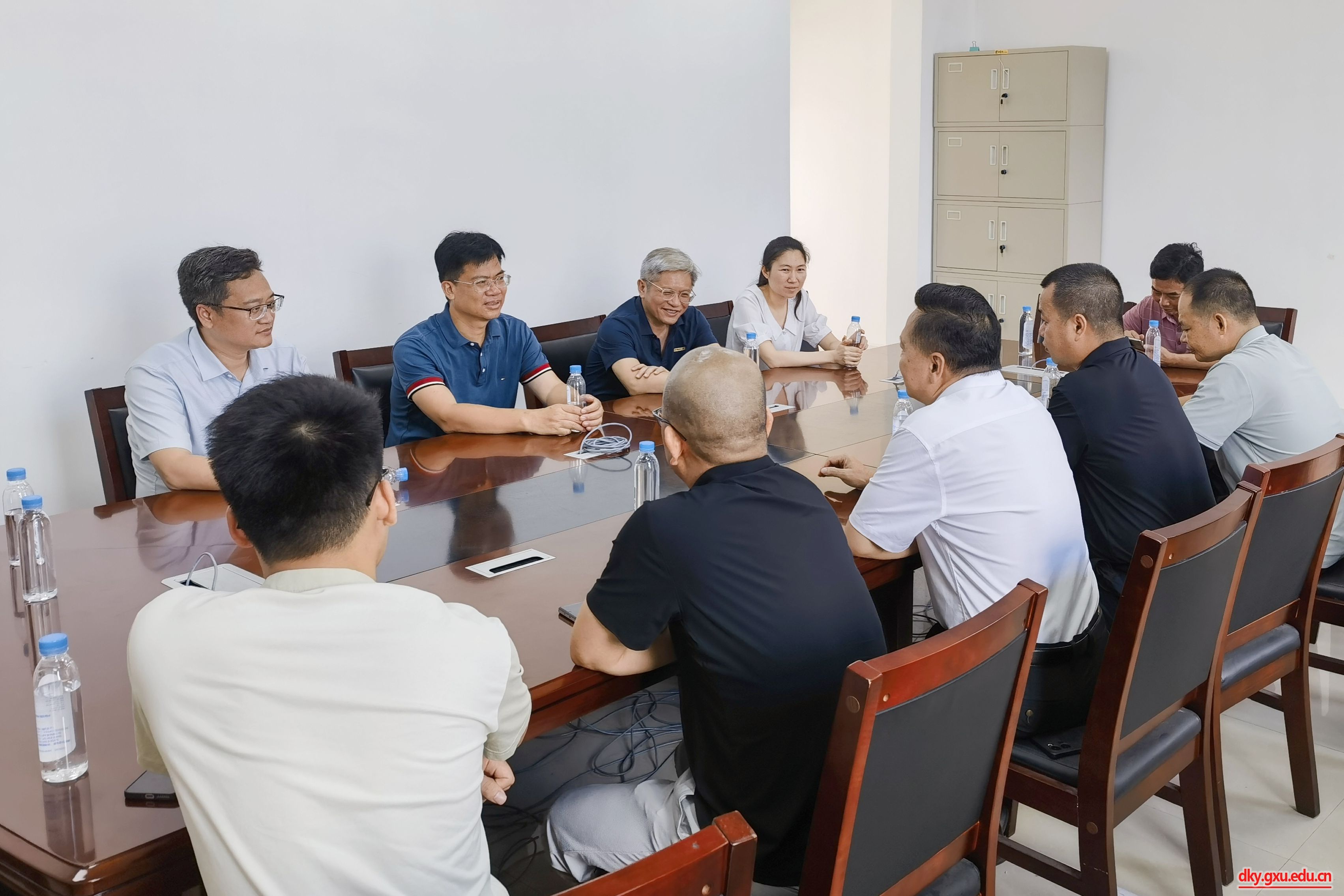 英国上市公司365