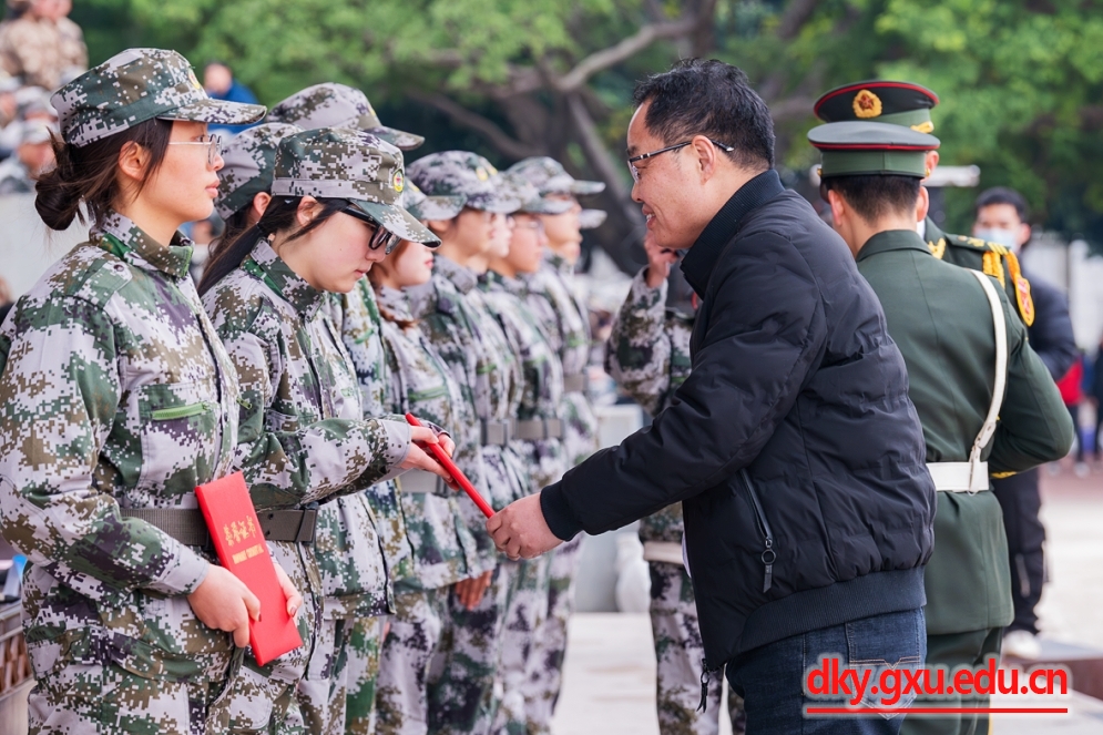 英国上市公司365