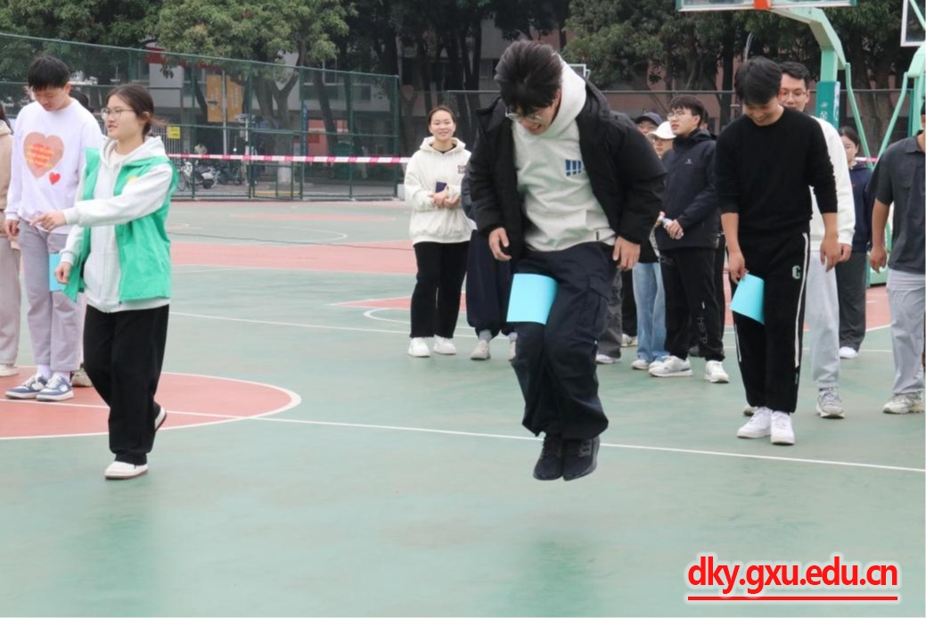 英国上市公司365