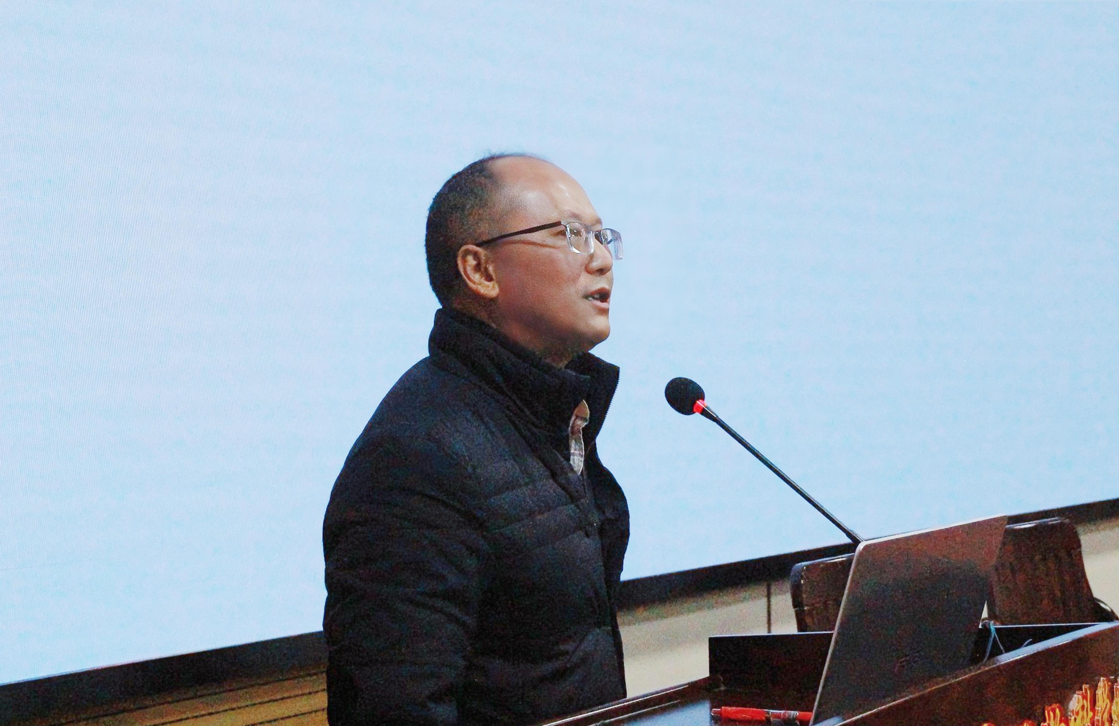 英国上市公司365