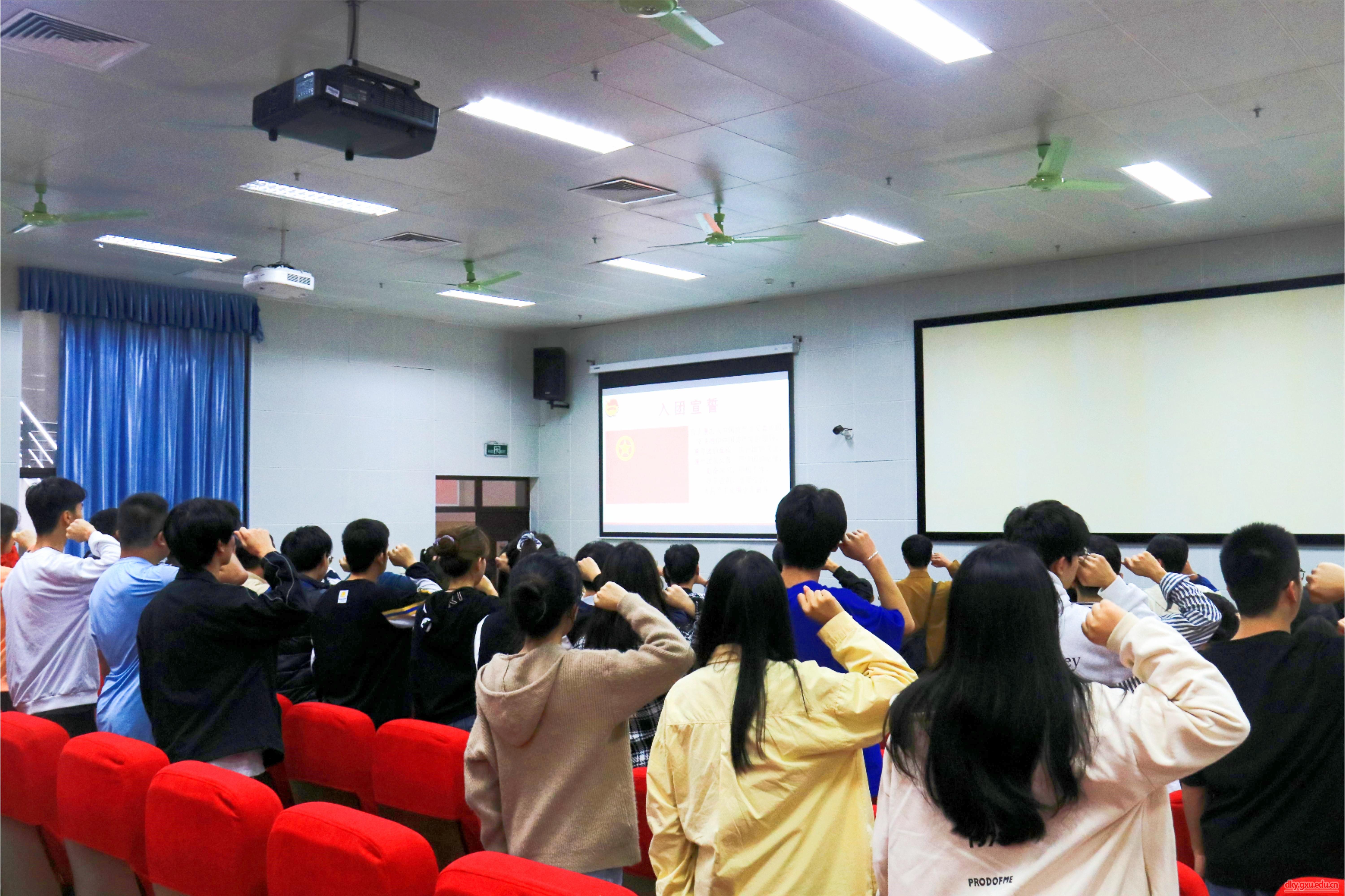 英国上市公司365