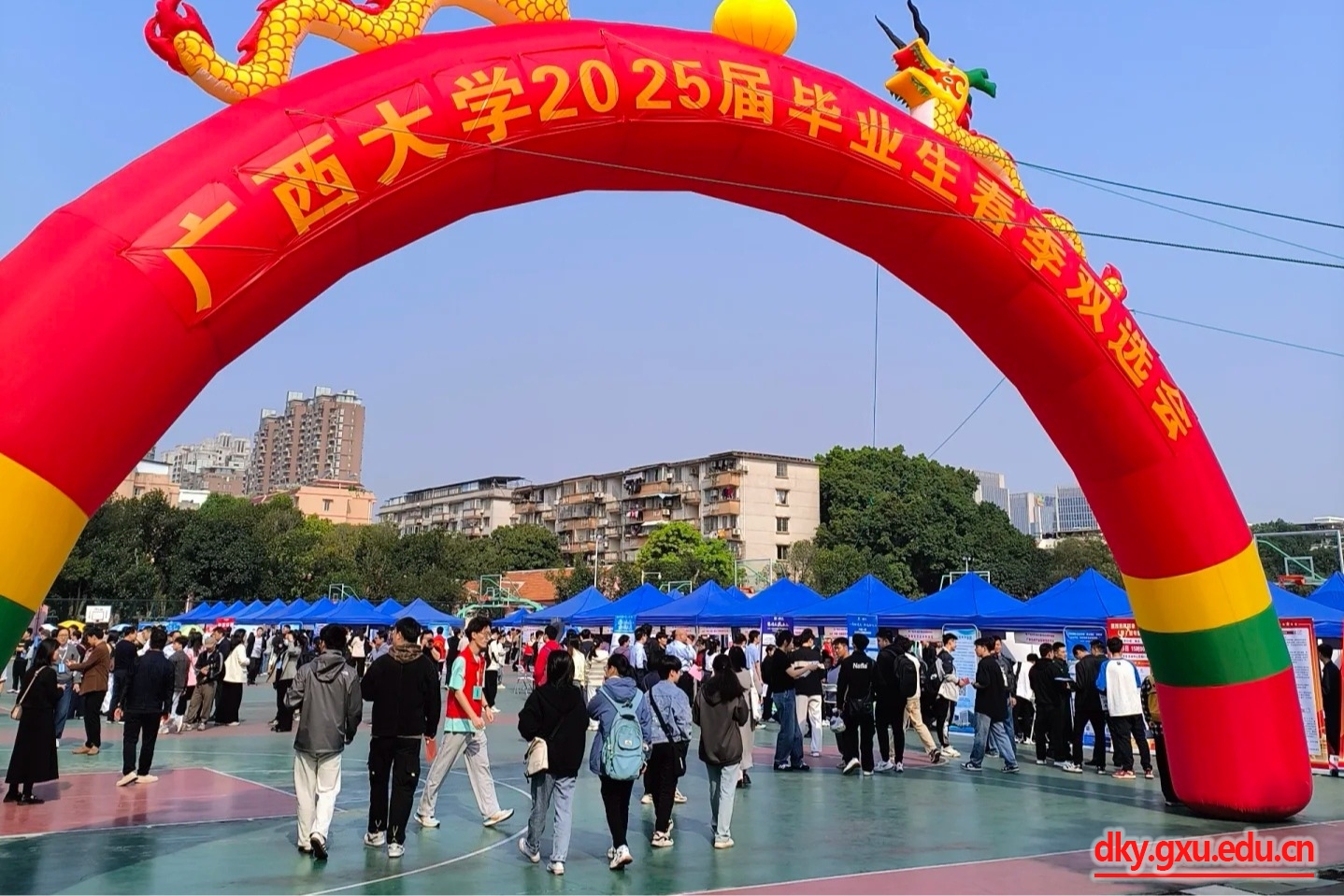 英国上市公司365