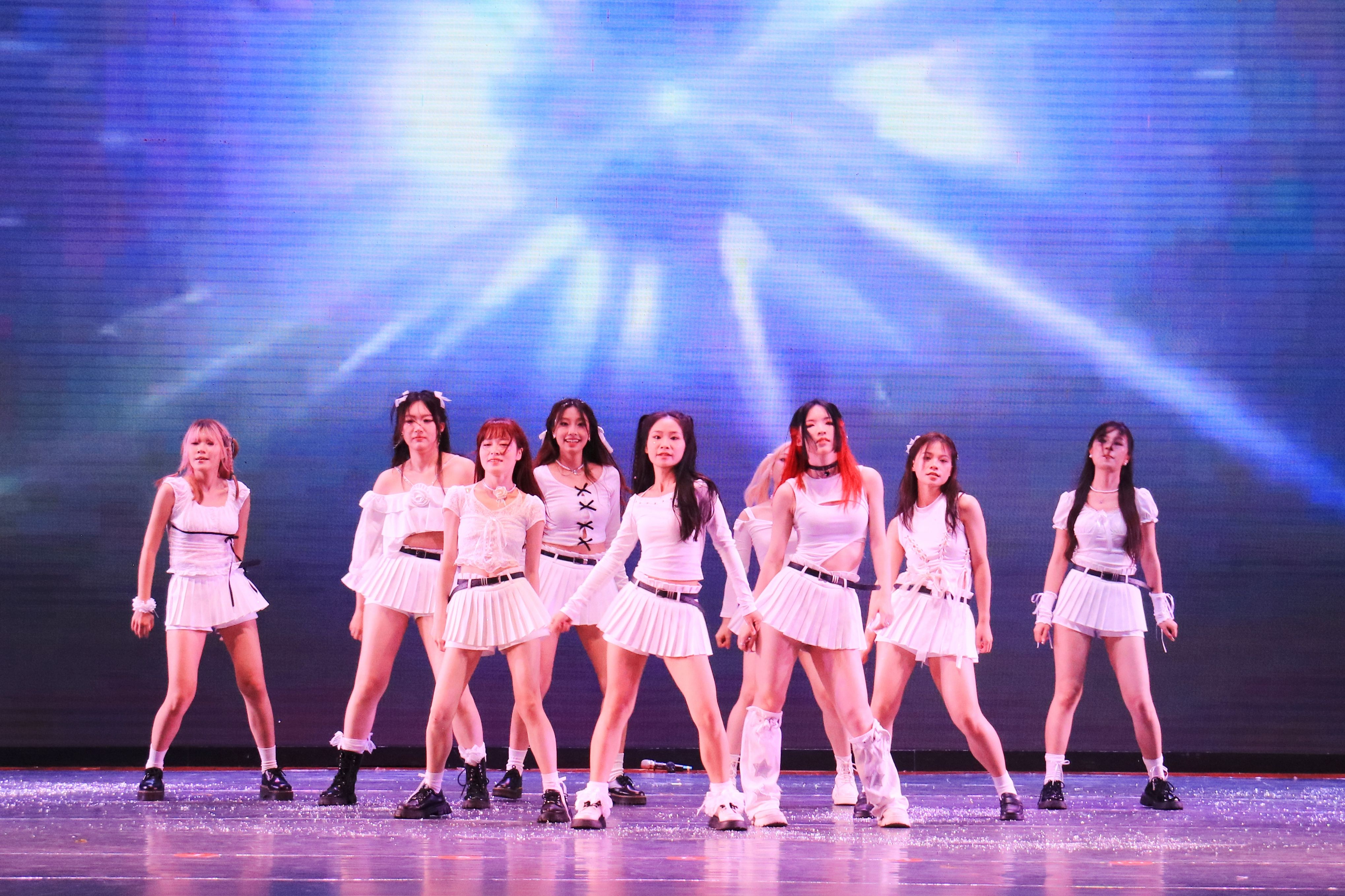 英国上市公司365