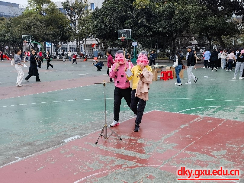 英国上市公司365