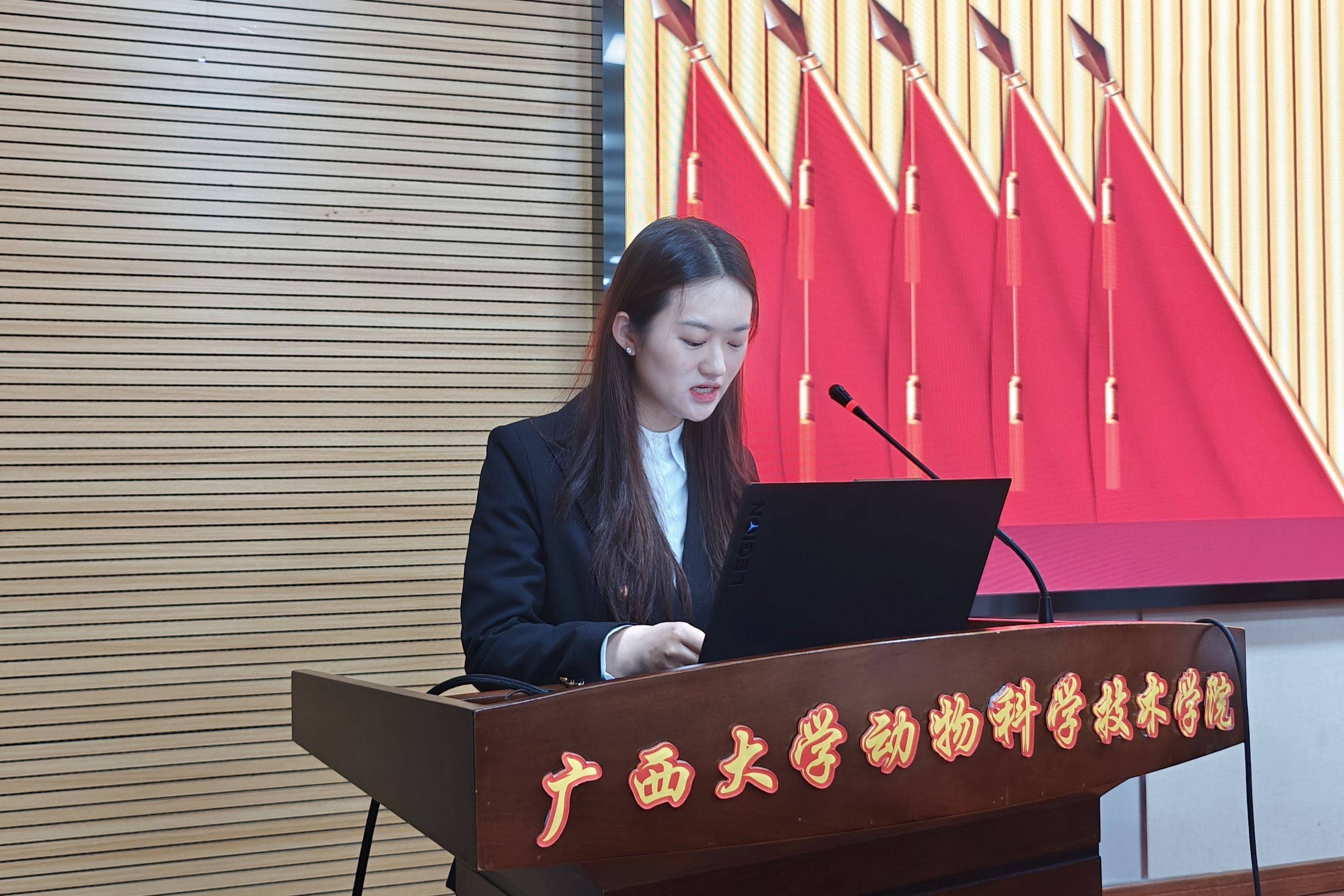 英国上市公司365