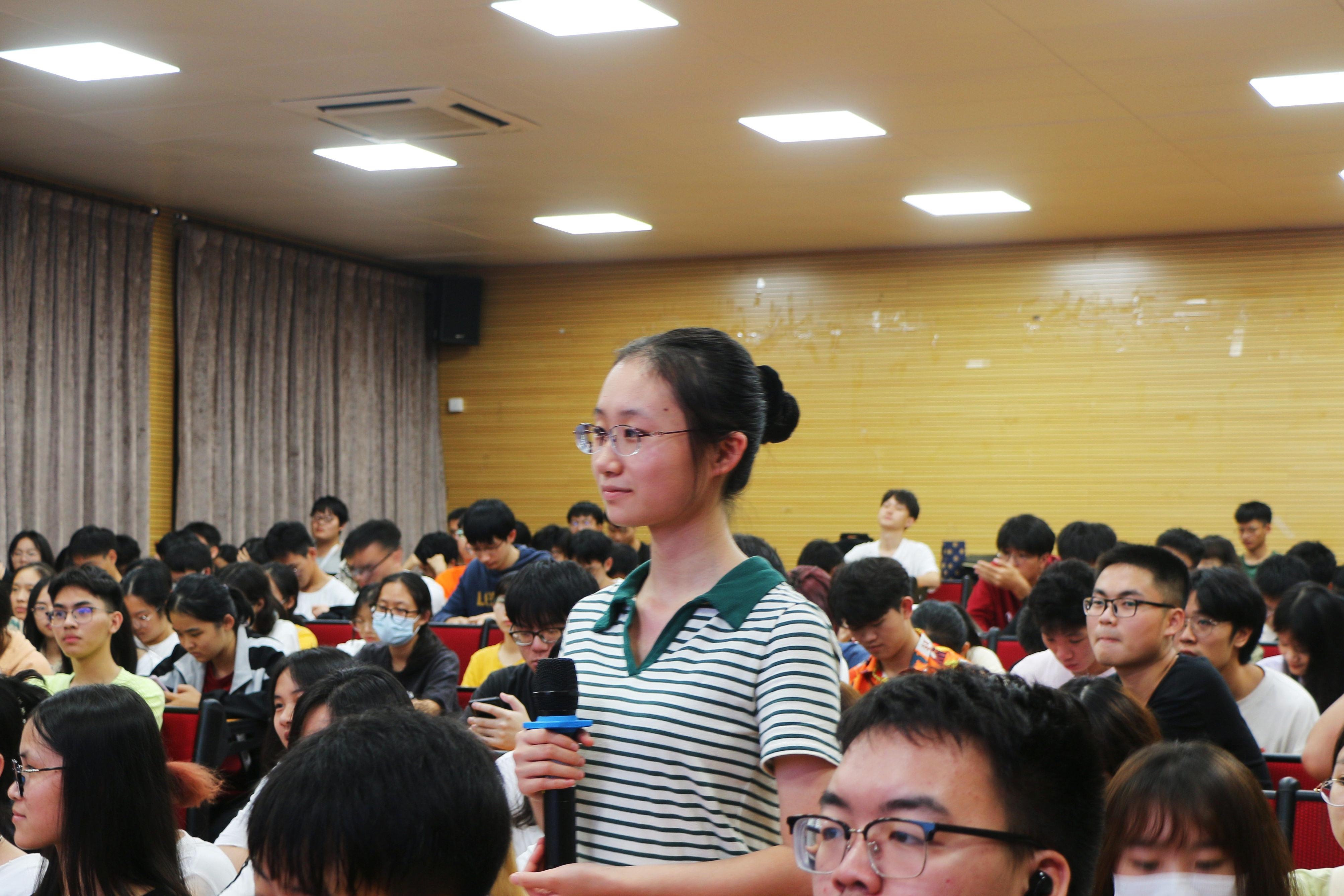 英国上市公司365