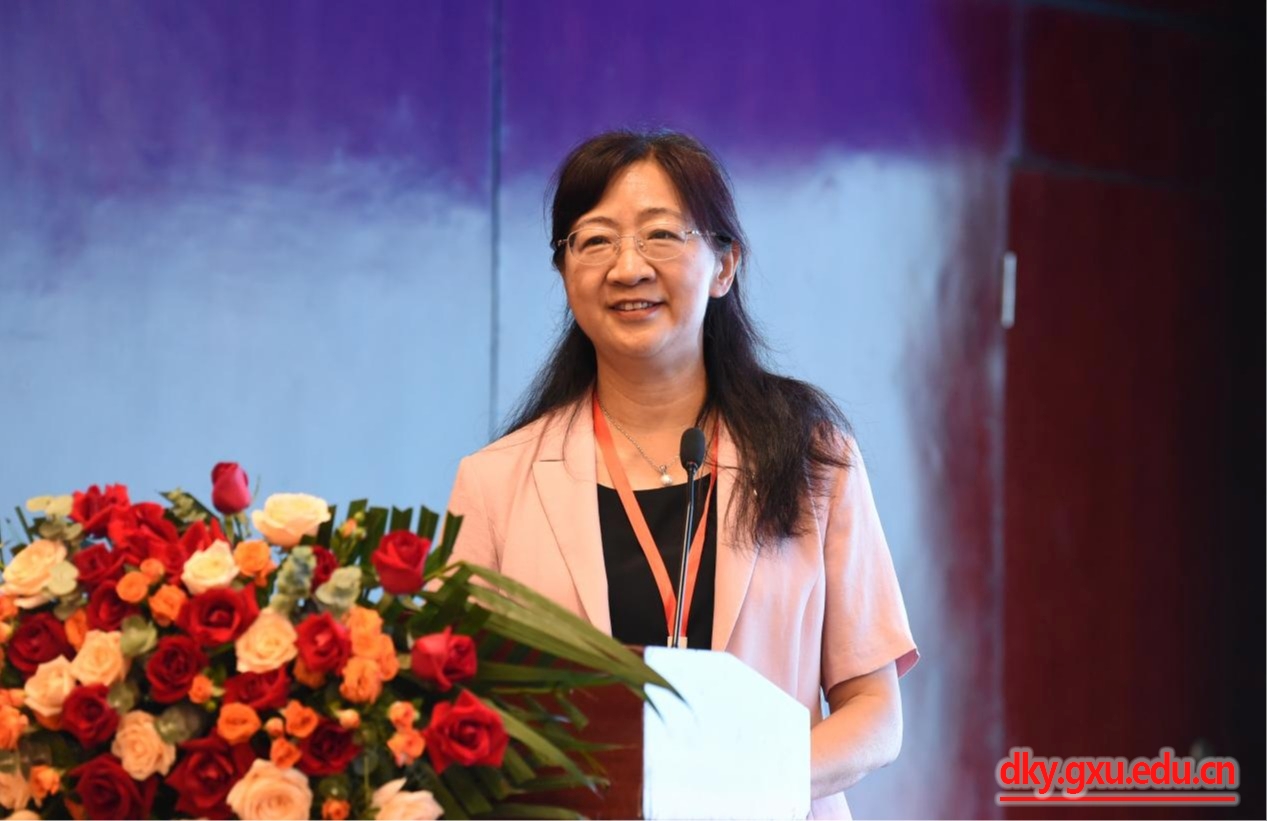 英国上市公司365