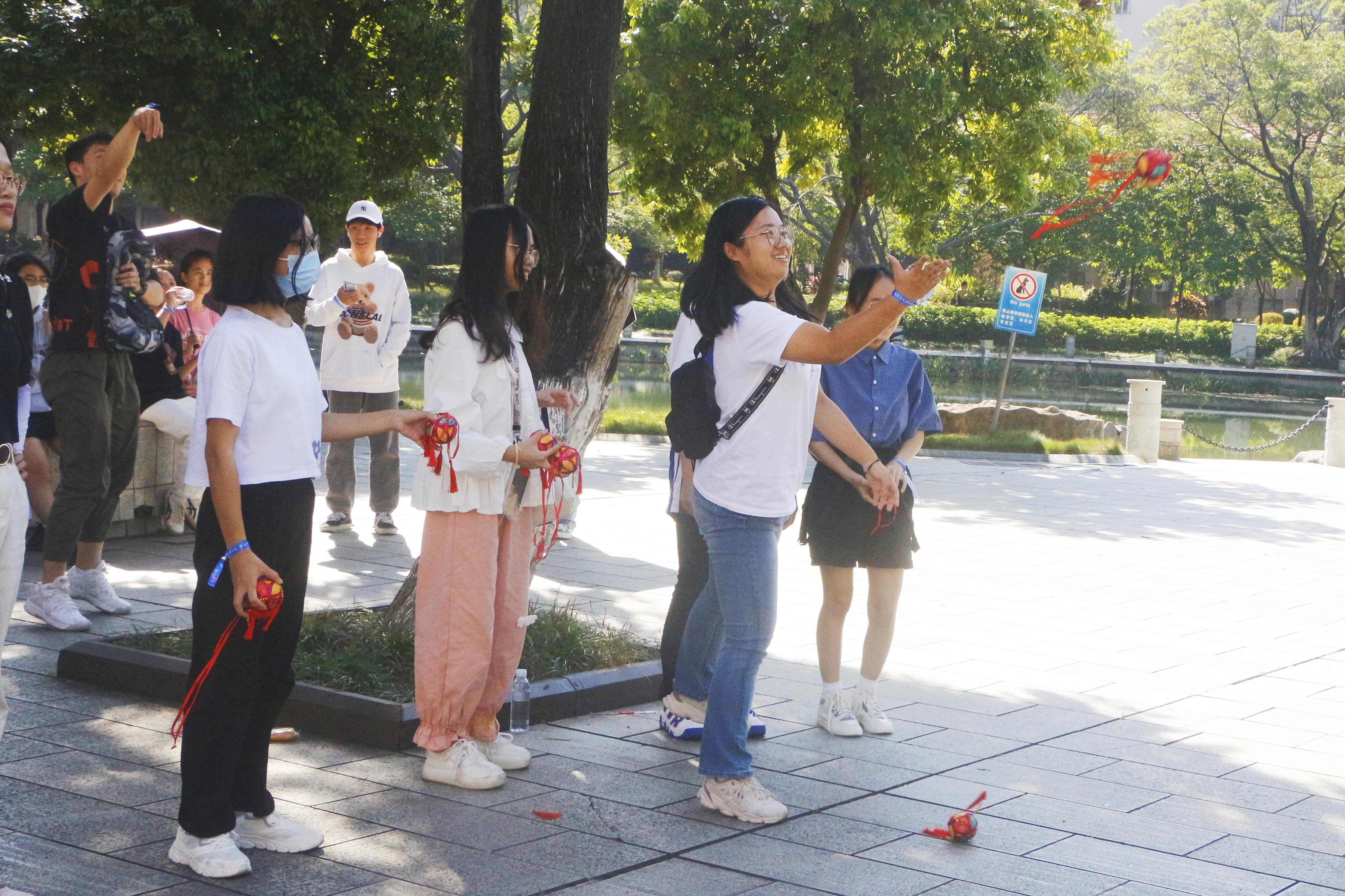 英国上市公司365