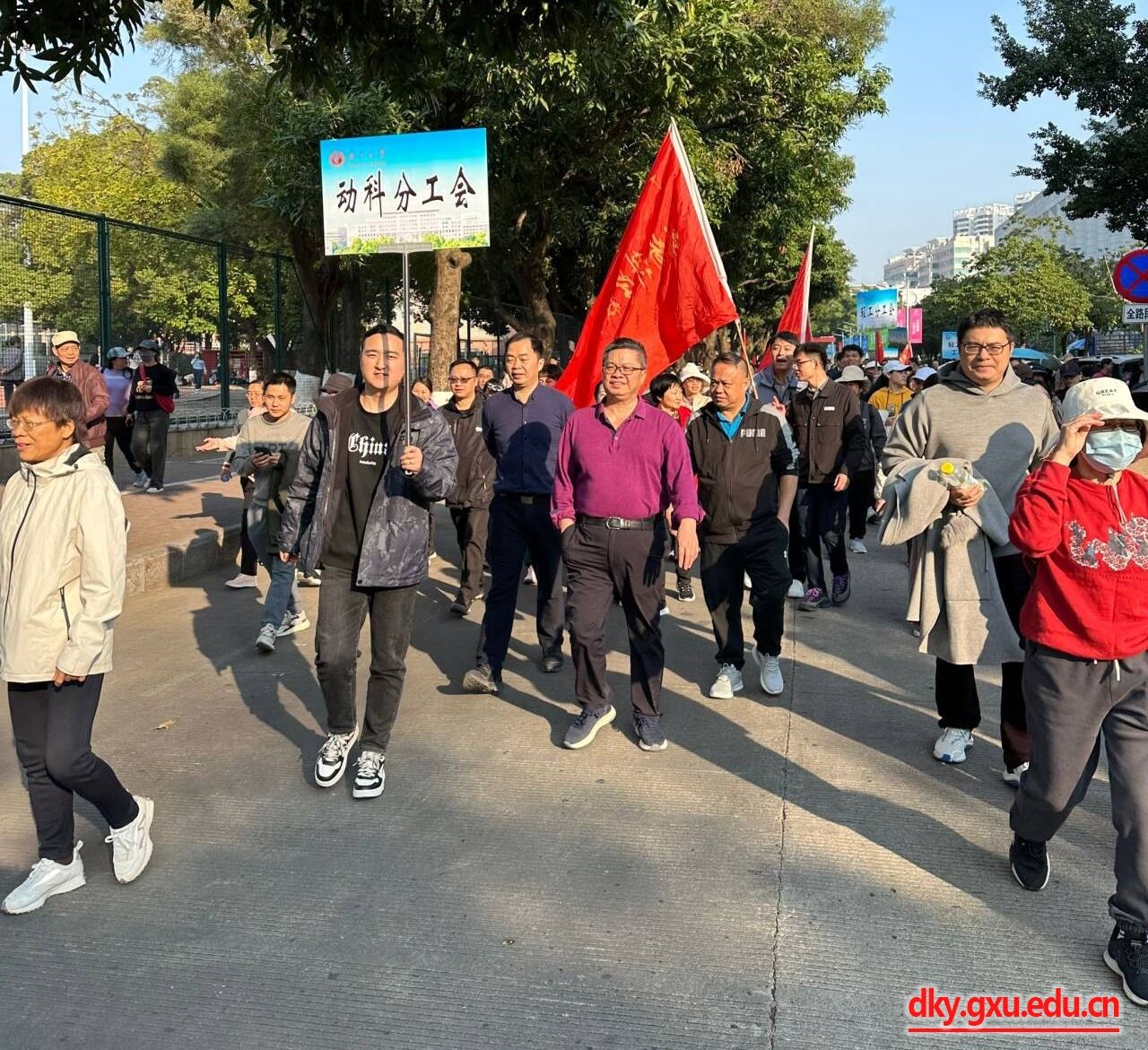 英国上市公司365