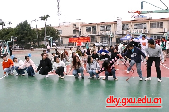 英国上市公司365