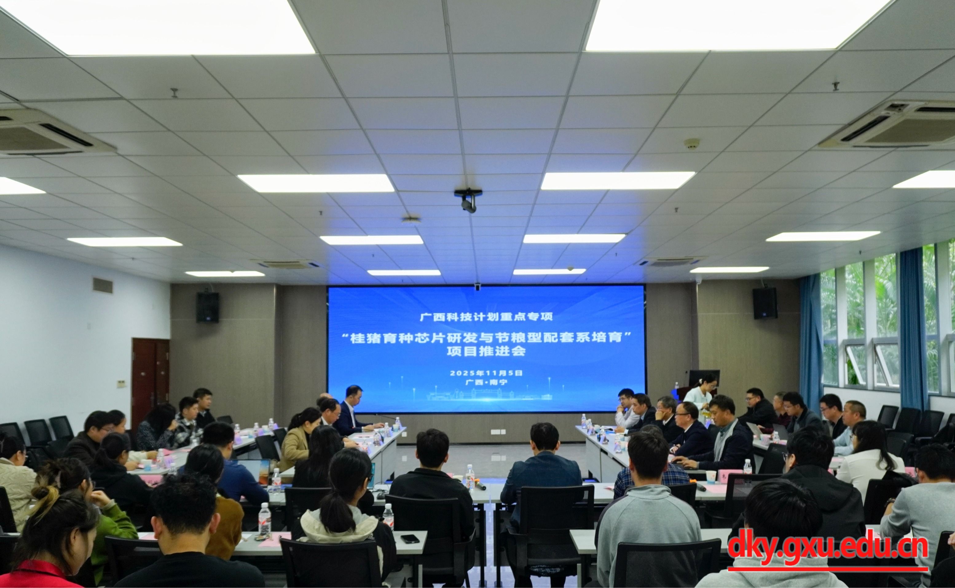 英国上市公司365