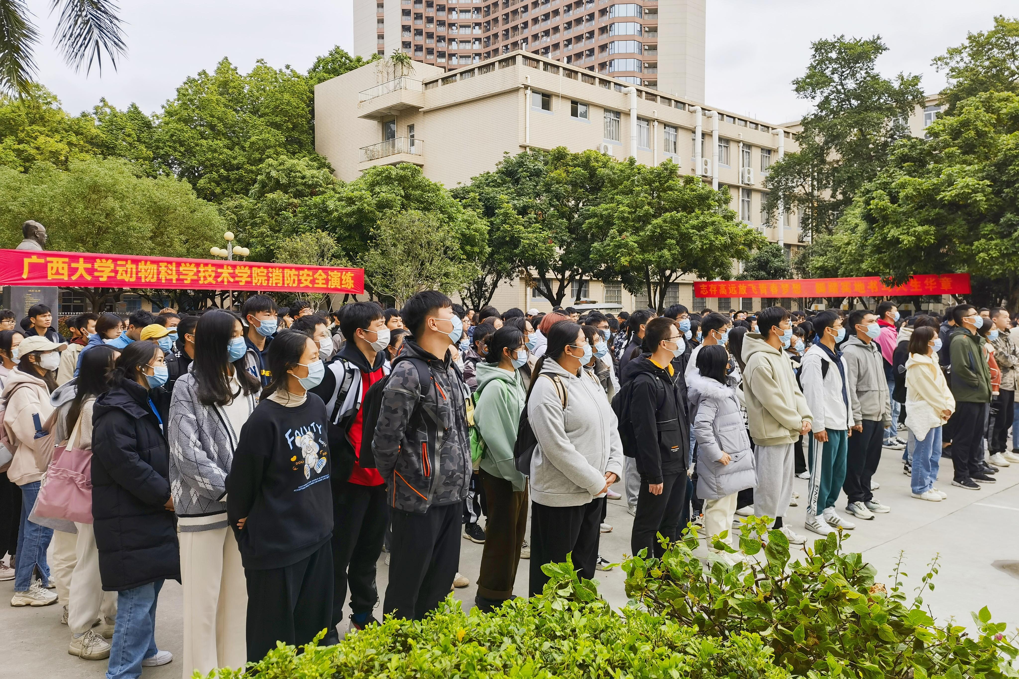 英国上市公司365