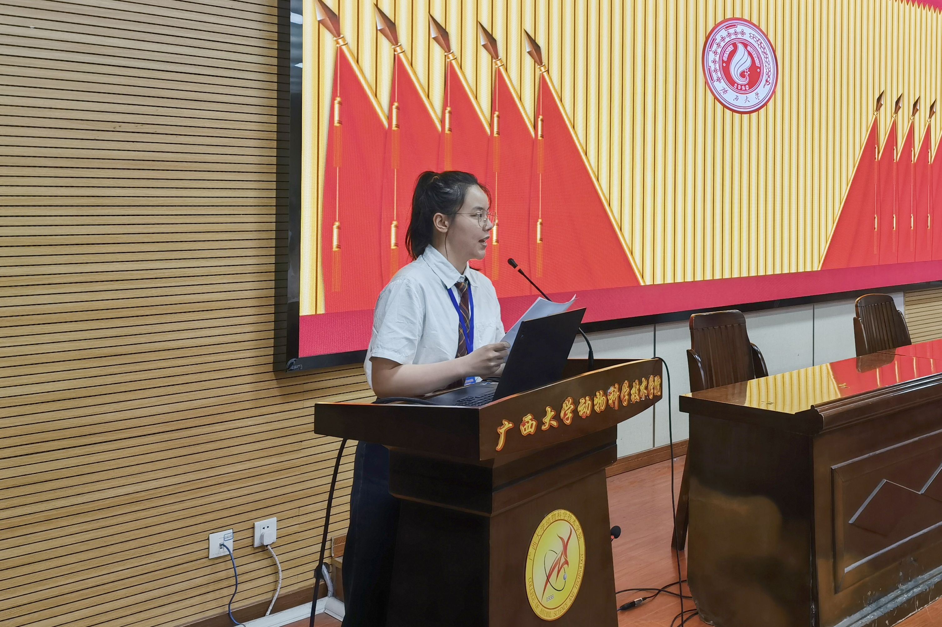 英国上市公司365