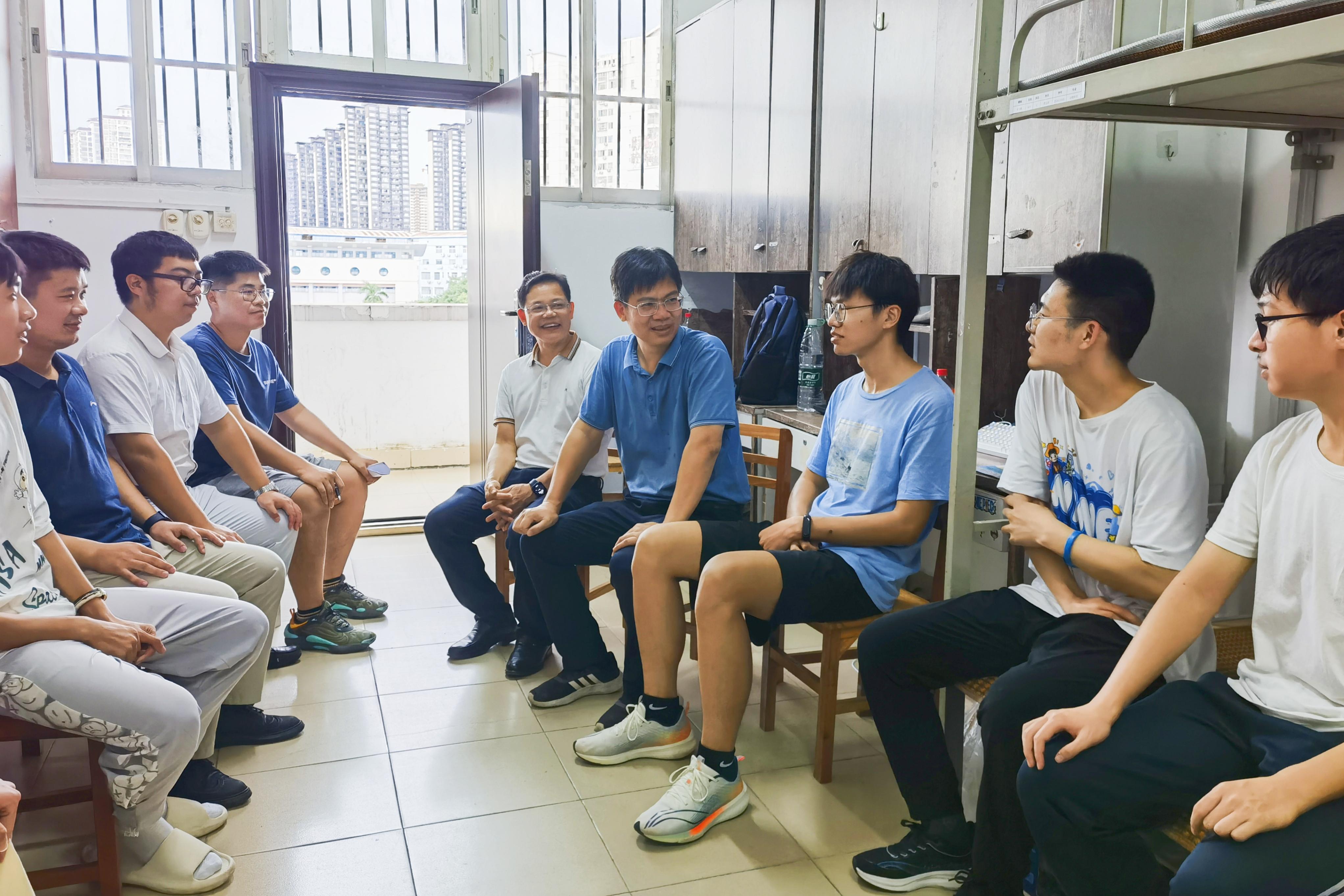 英国上市公司365