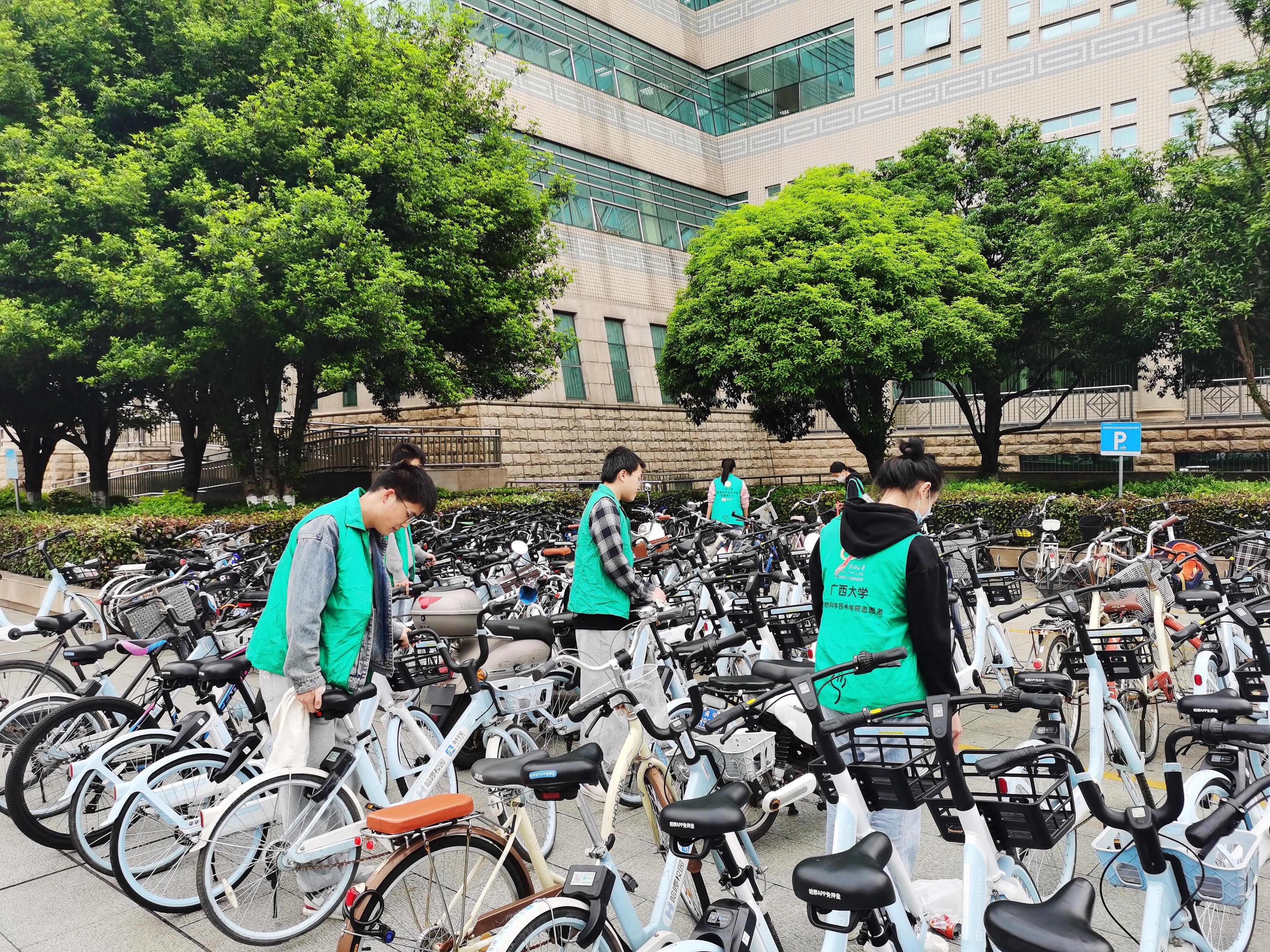 英国上市公司365