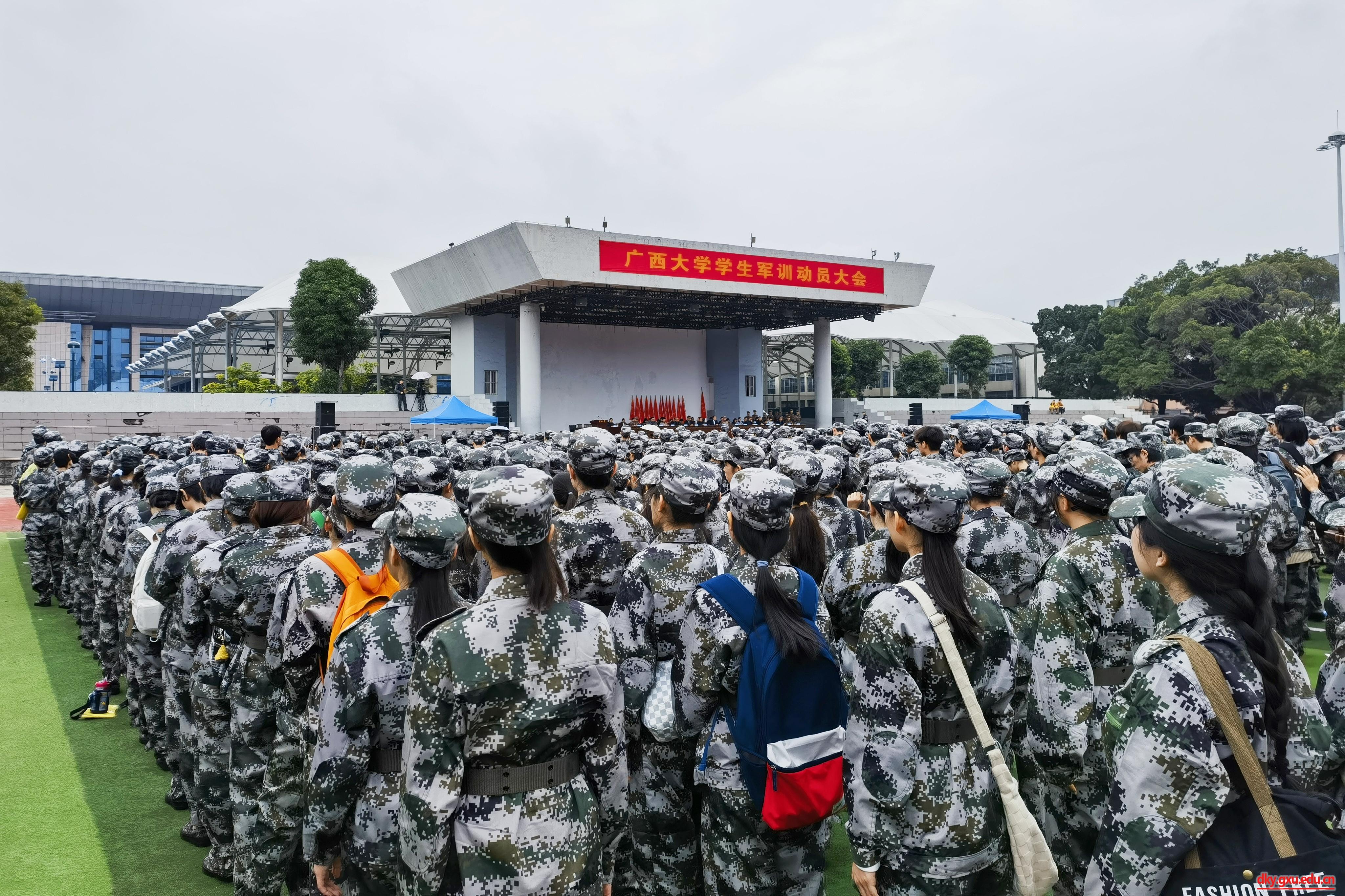 英国上市公司365