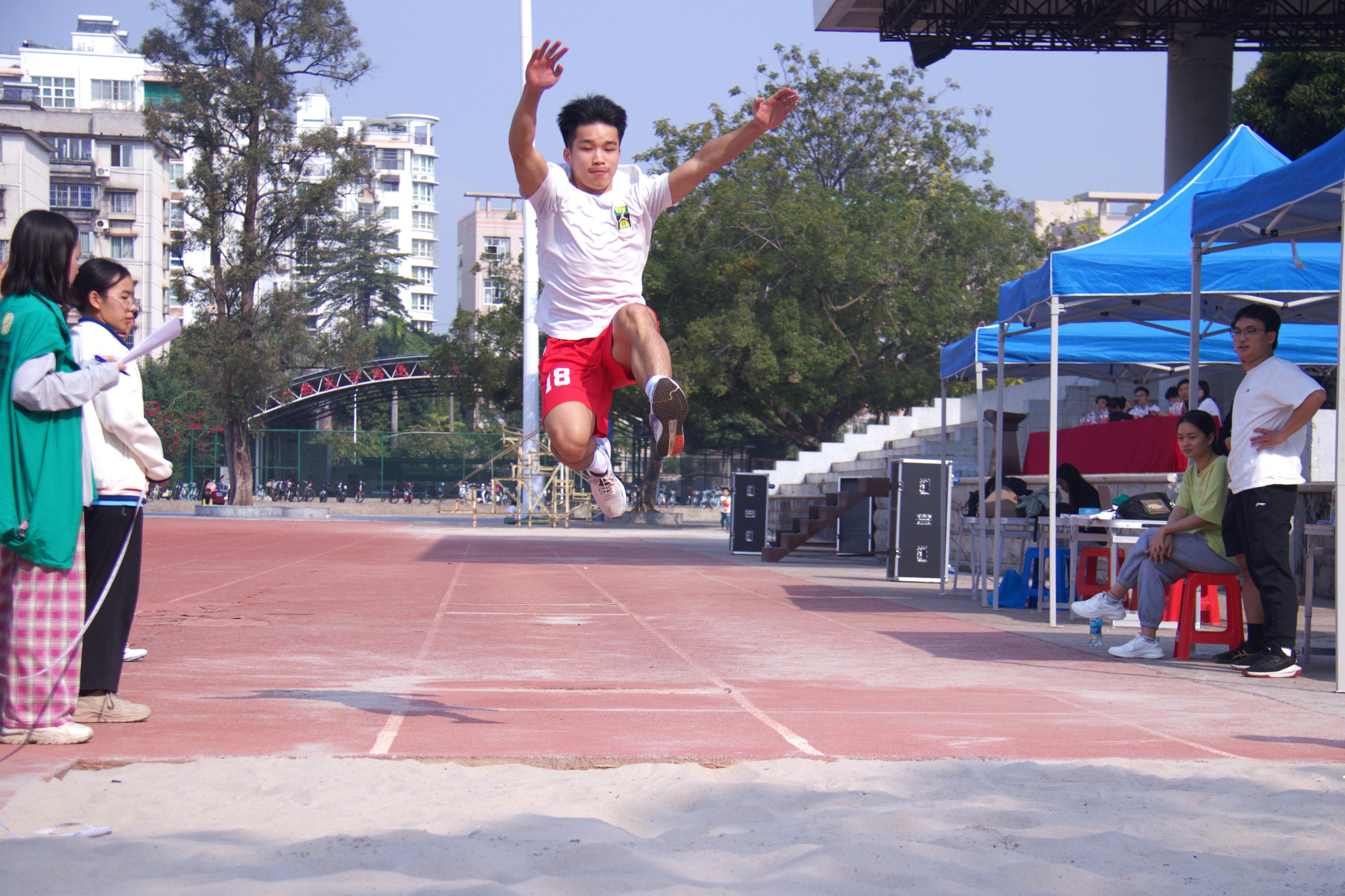 英国上市公司365