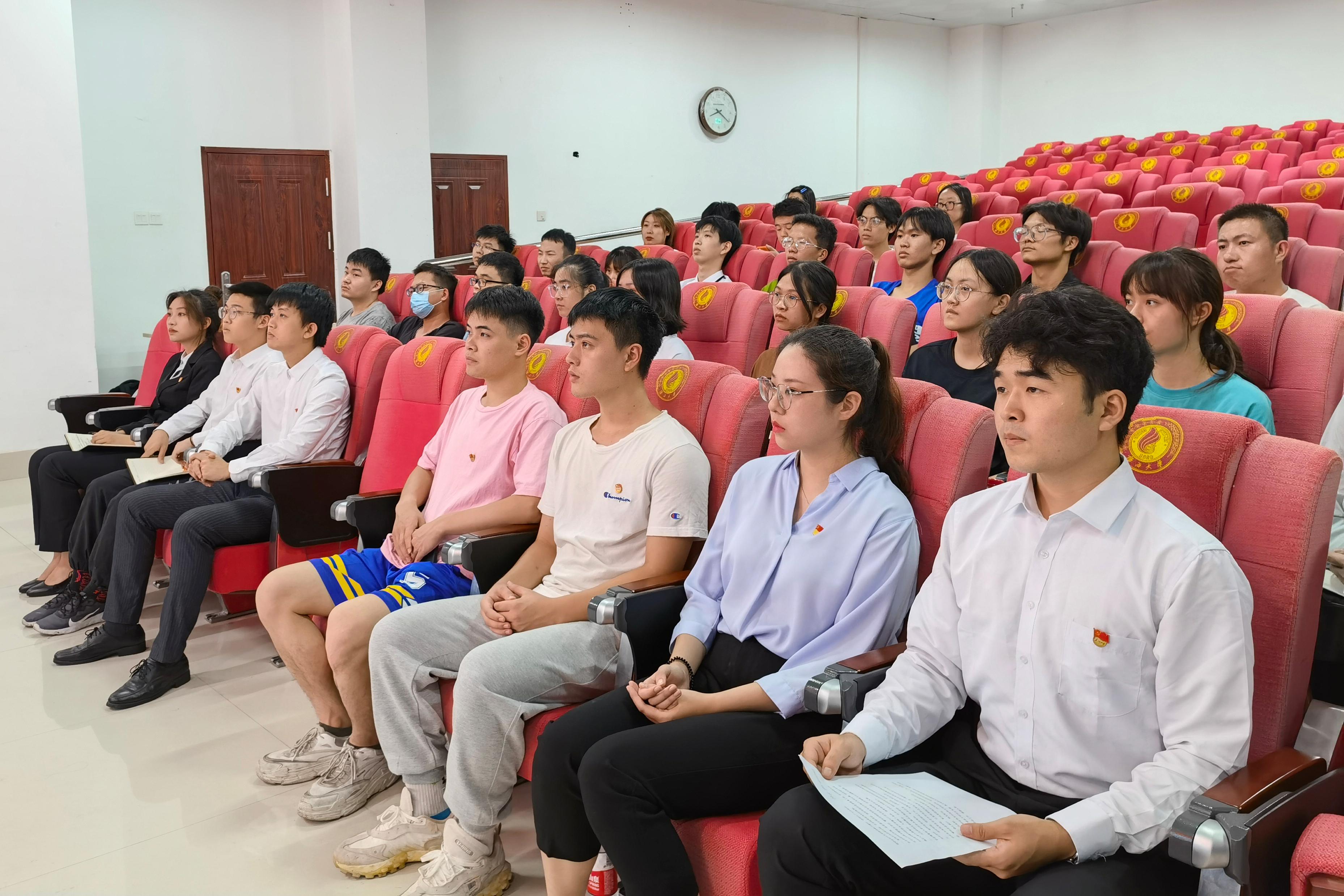 英国上市公司365