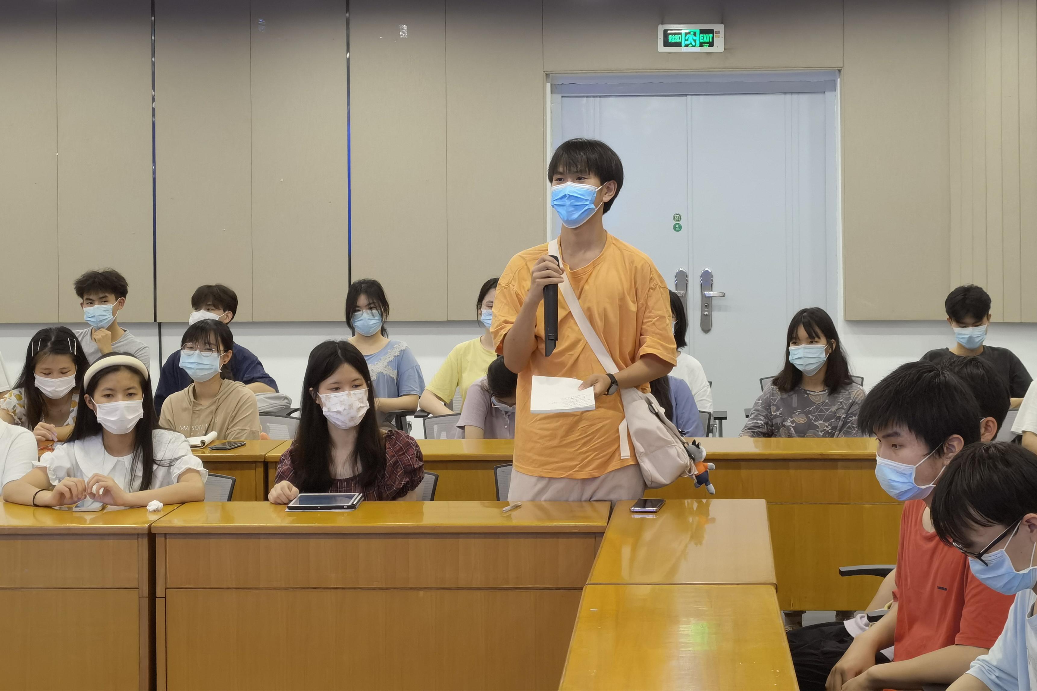 英国上市公司365