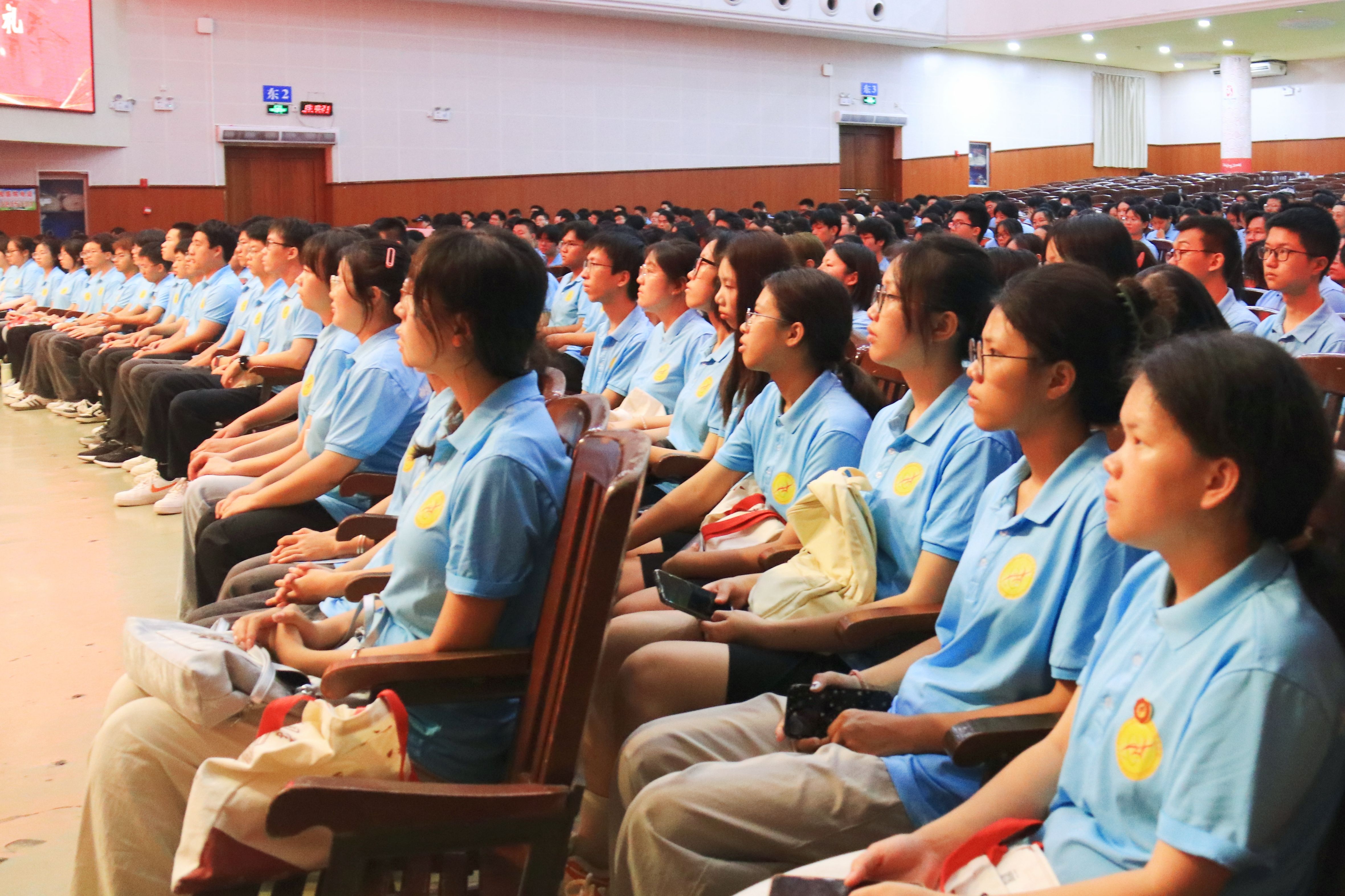 英国上市公司365