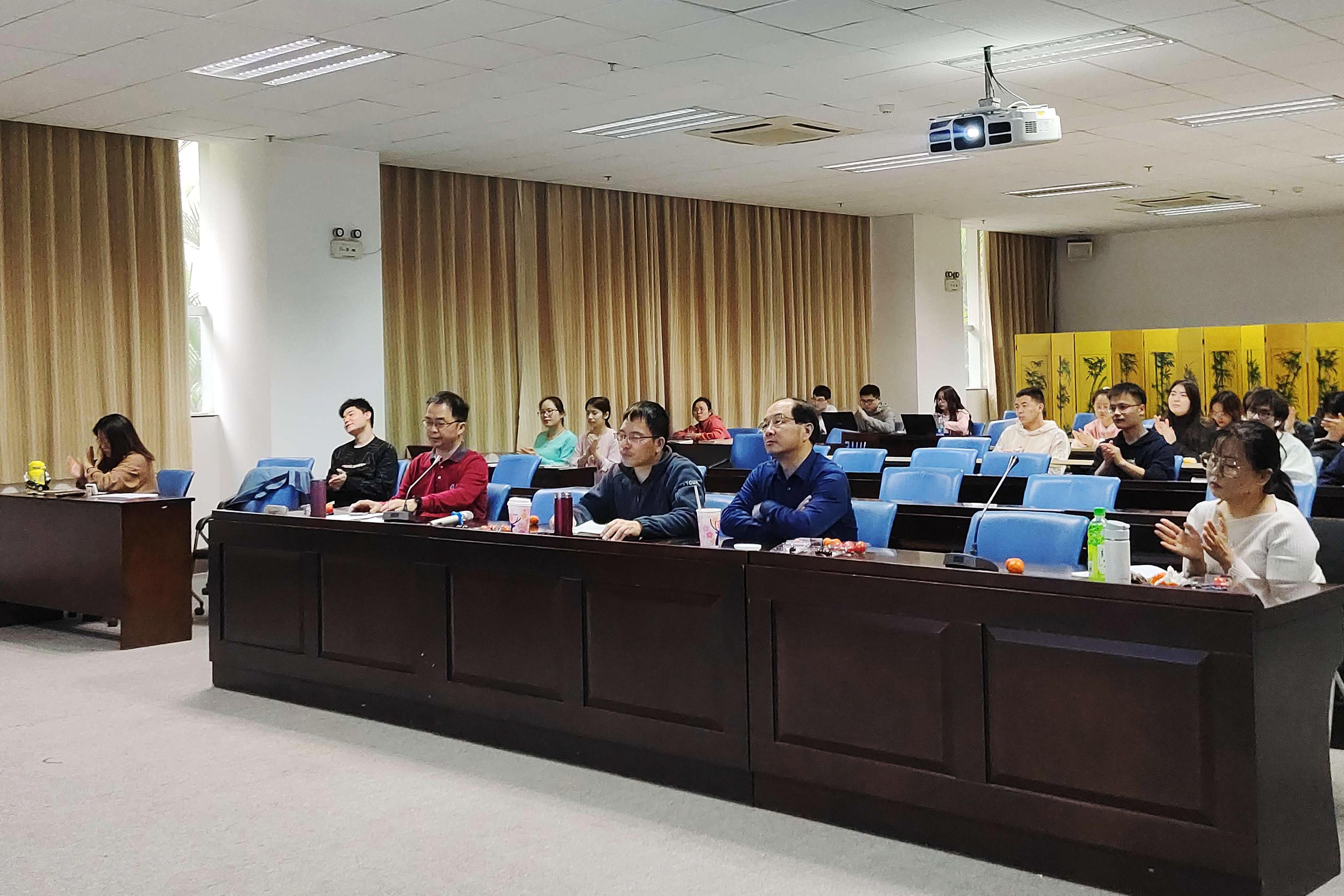 英国上市公司365