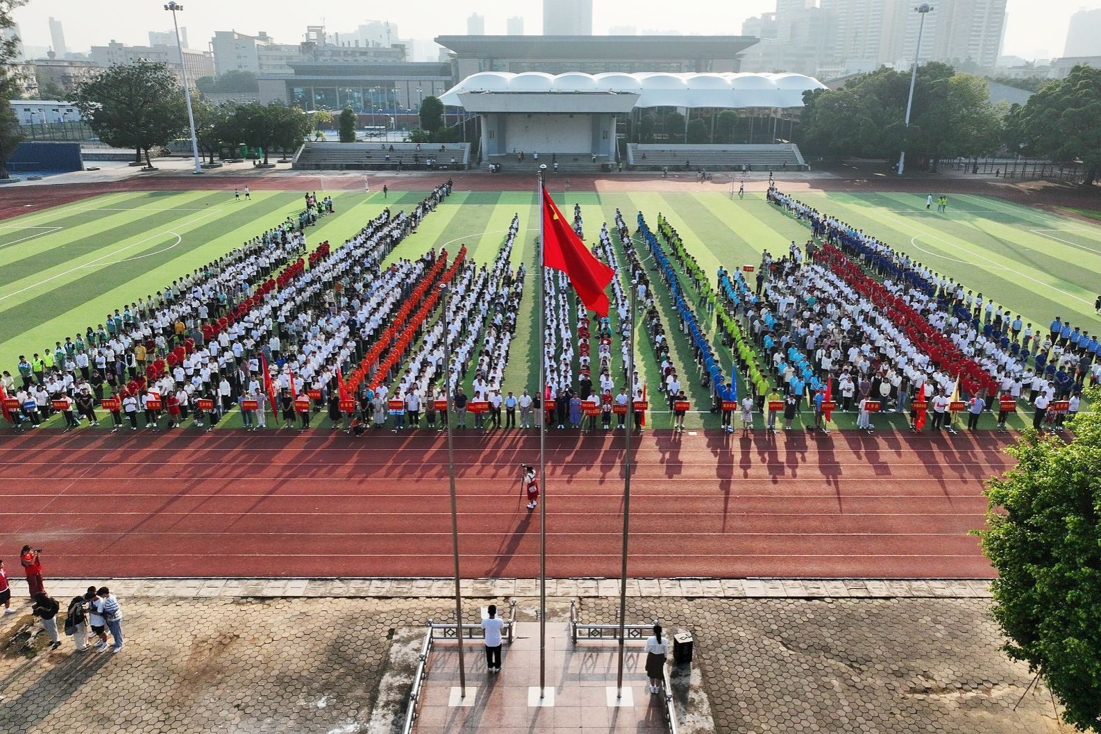 英国上市公司365