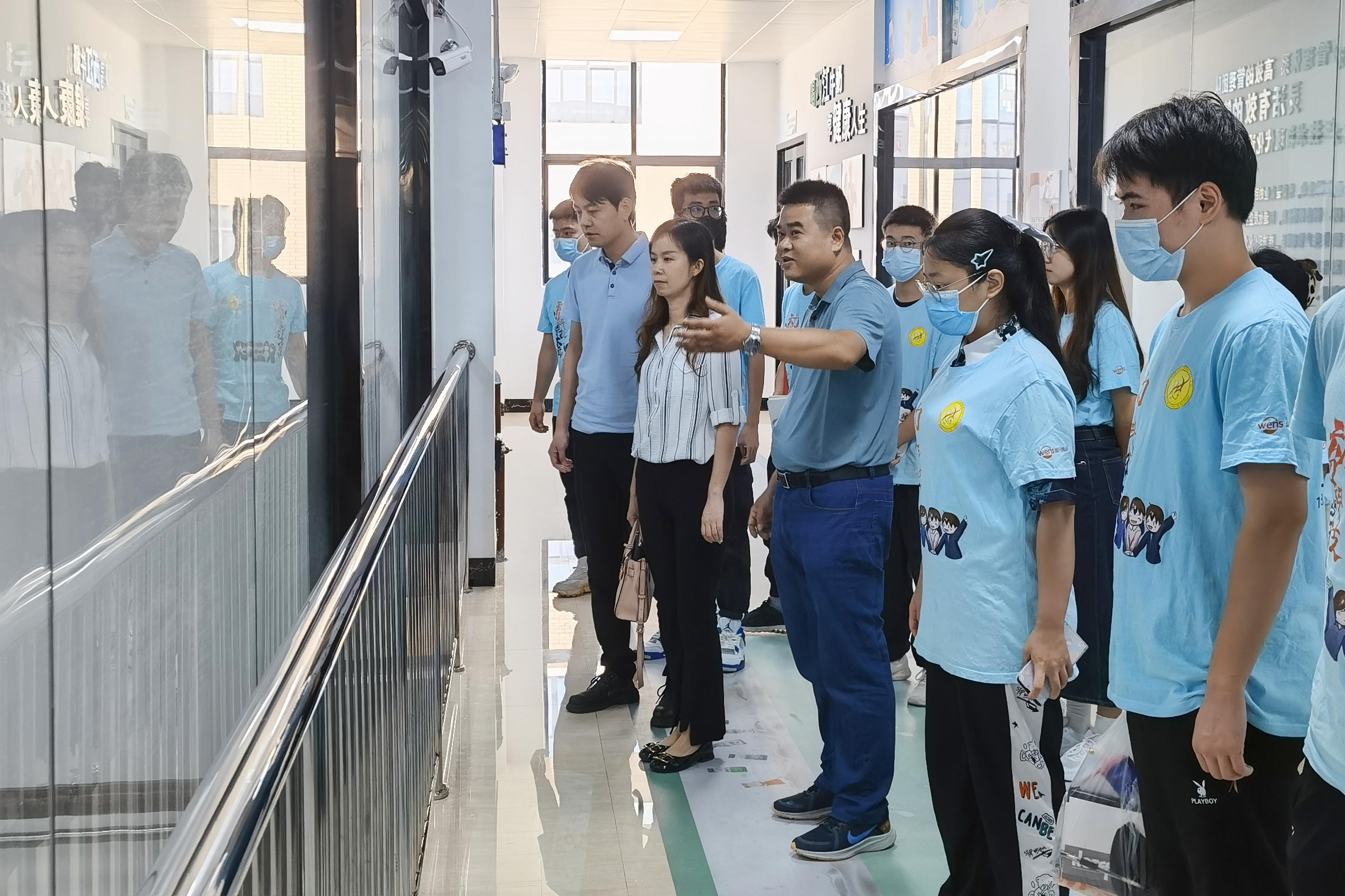 英国上市公司365