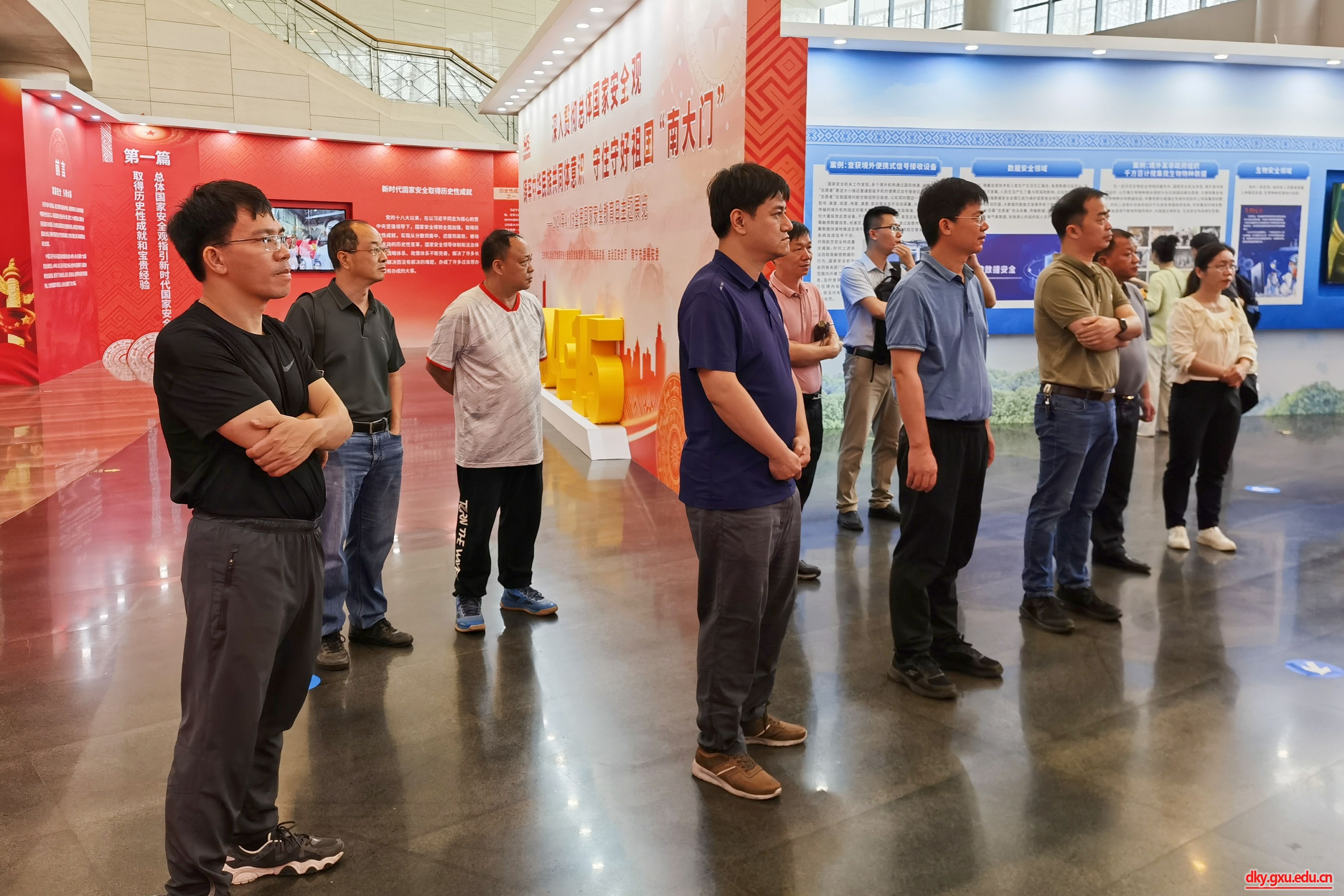 英国上市公司365