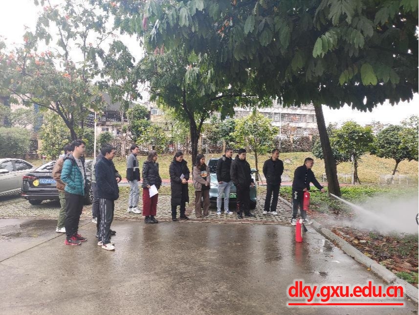 英国上市公司365