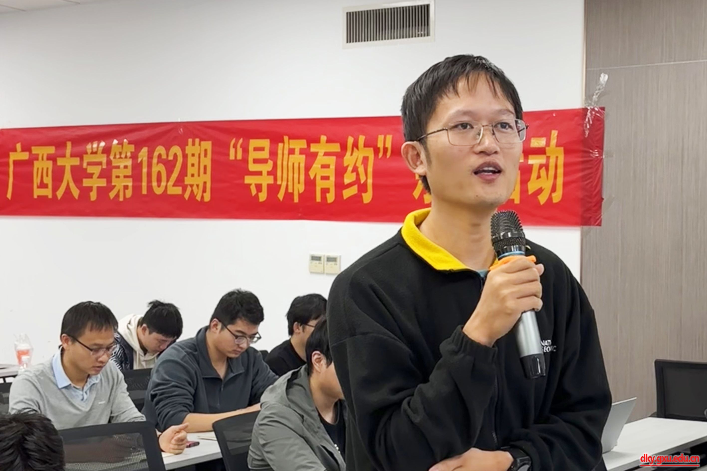 英国上市公司365