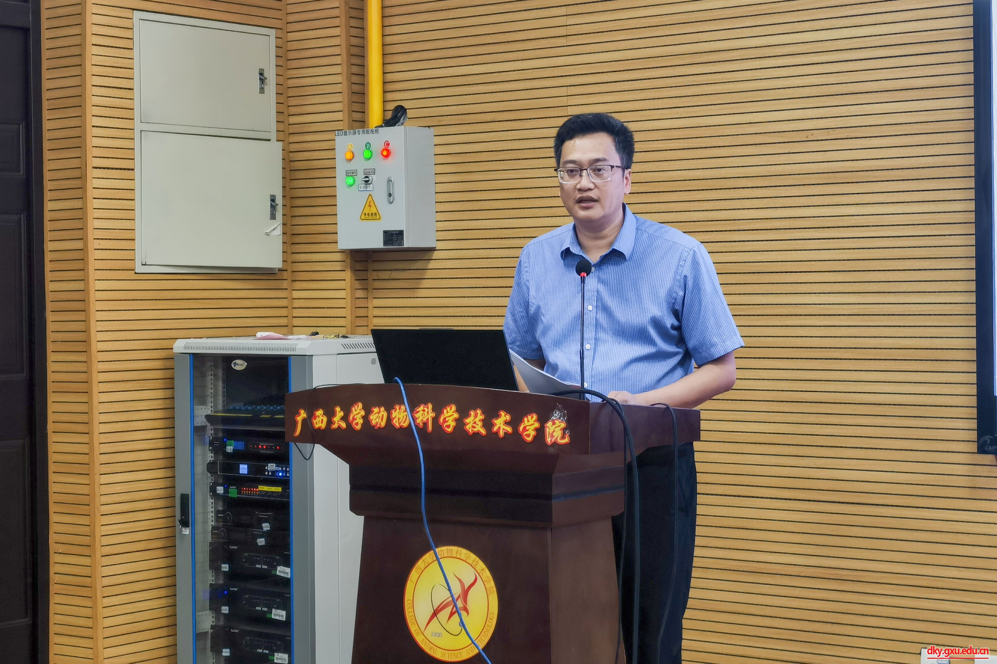 英国上市公司365